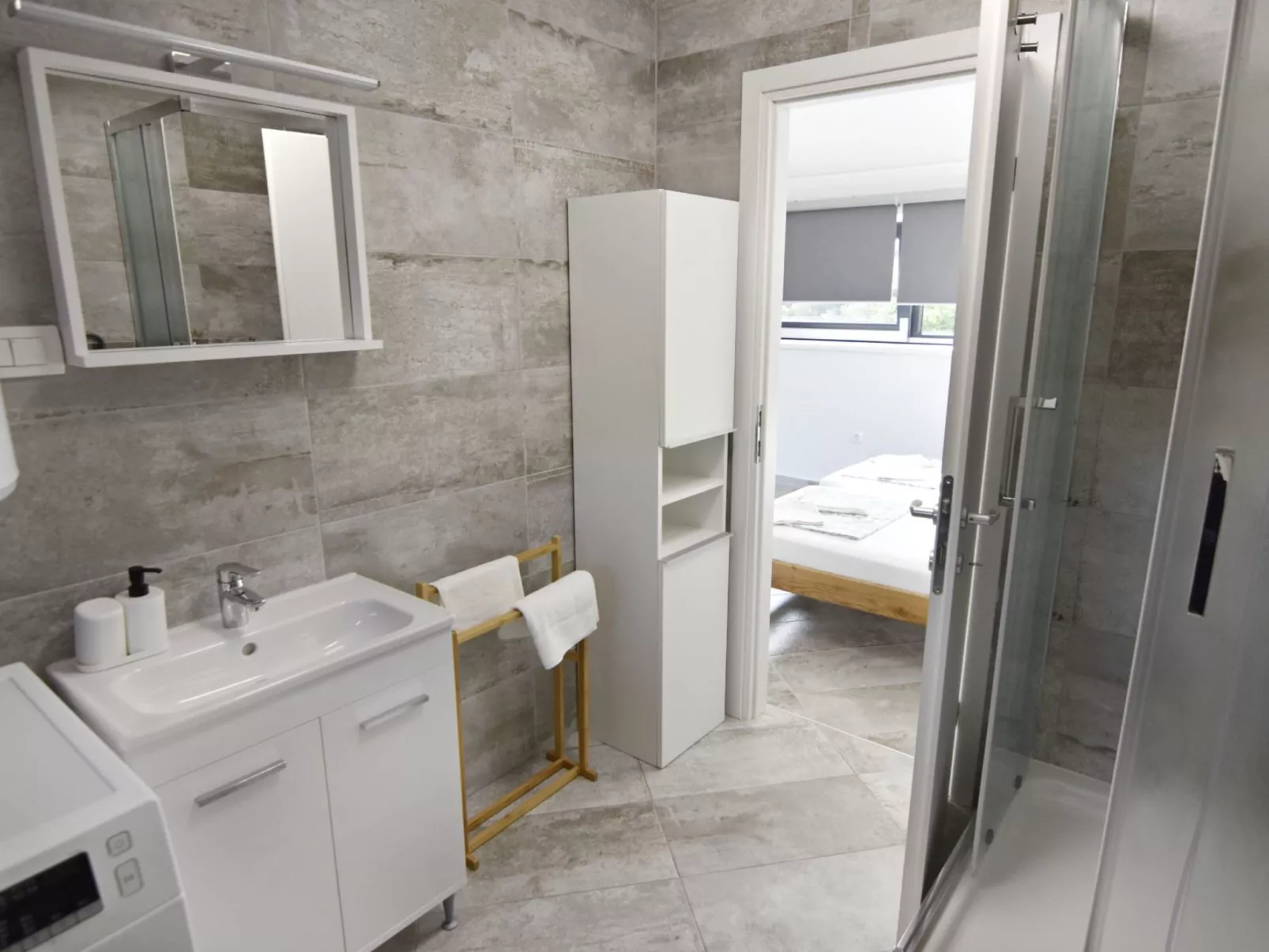 Studio Apartment Fenix 4 - Image-tags.info