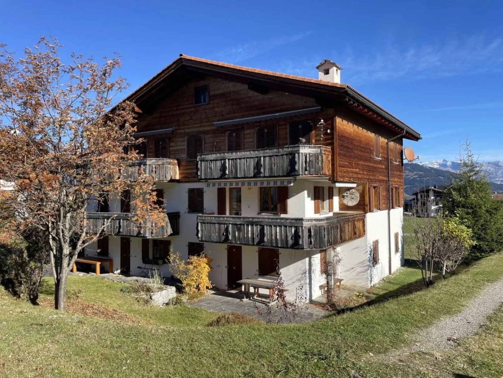 Gadahüs Elvers, Obersaxen-Misanenga, (Obersaxen). - Buiten