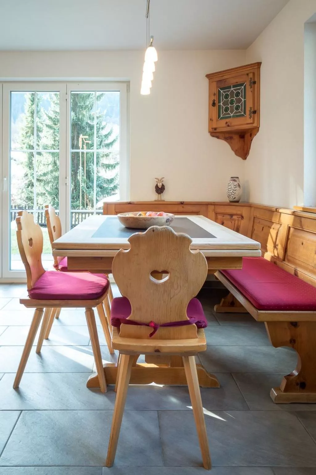 Chalet/Ferienhaus - Binnen