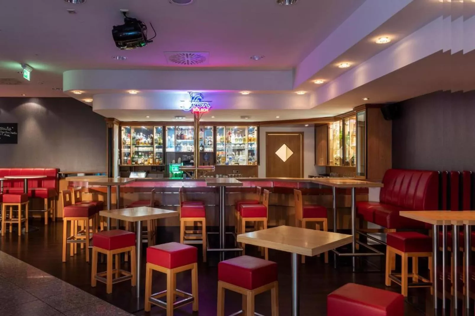 Holiday Inn Frankfurt Neu-Isenb - Standard Twin Room - Faciliteiten