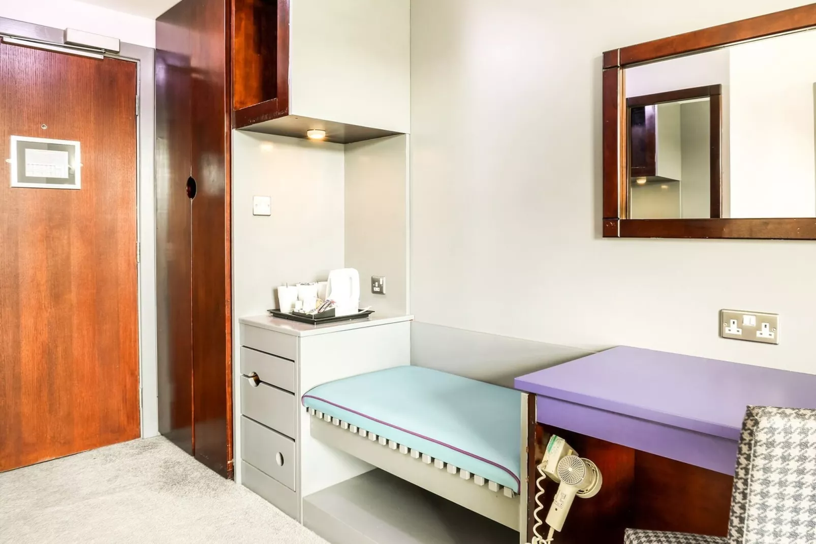 Standard King Room - Slaapkamer