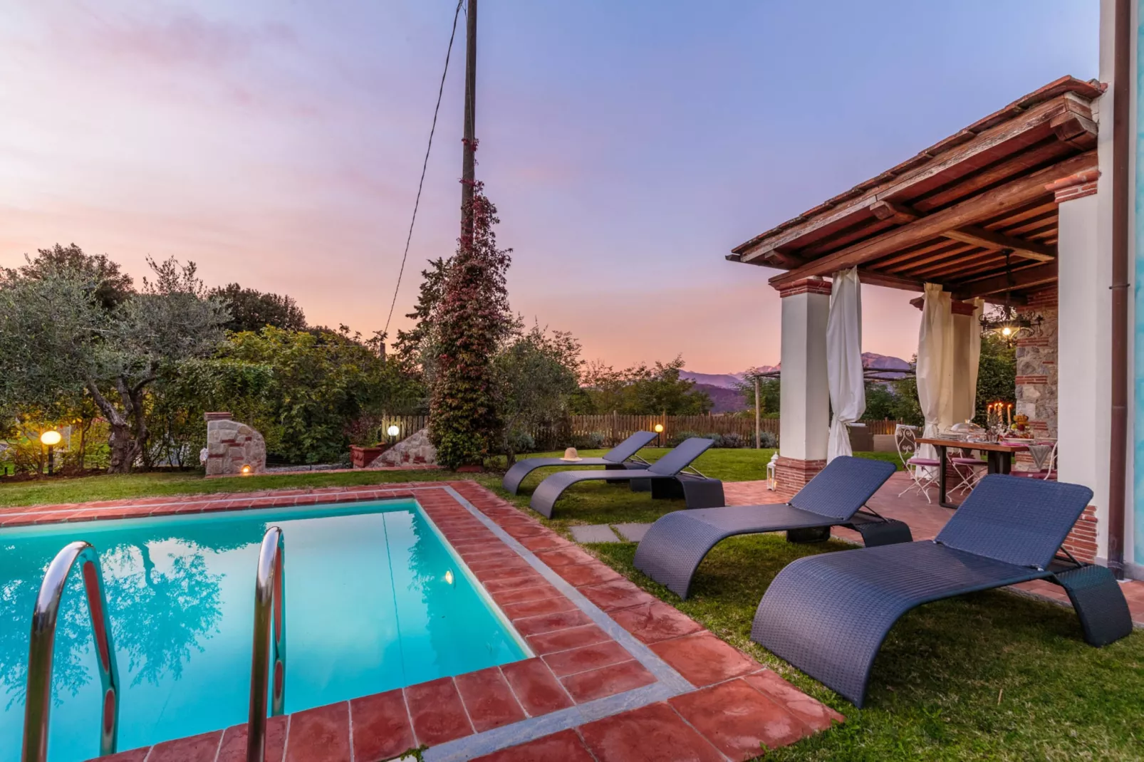 Rondini Farmhouse - Zwembad