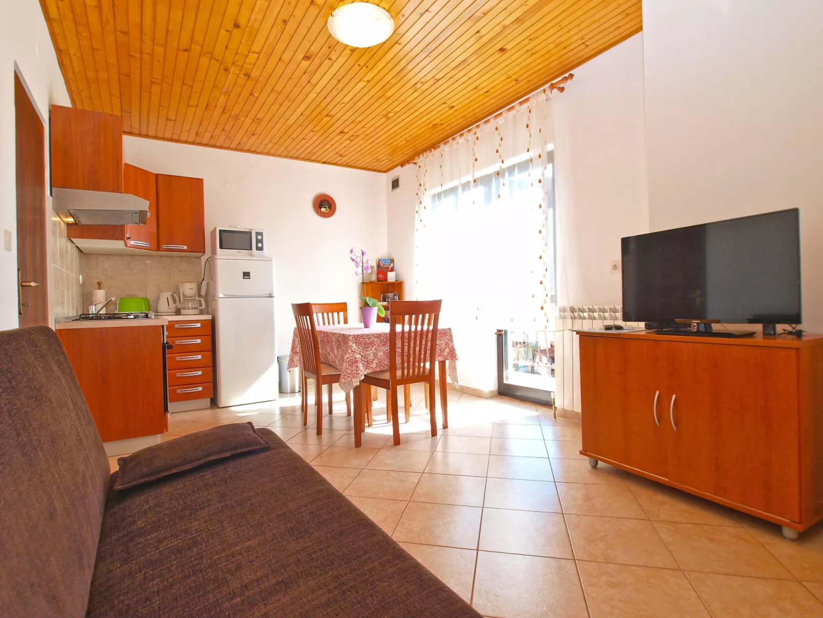 House 1430 - Binnen