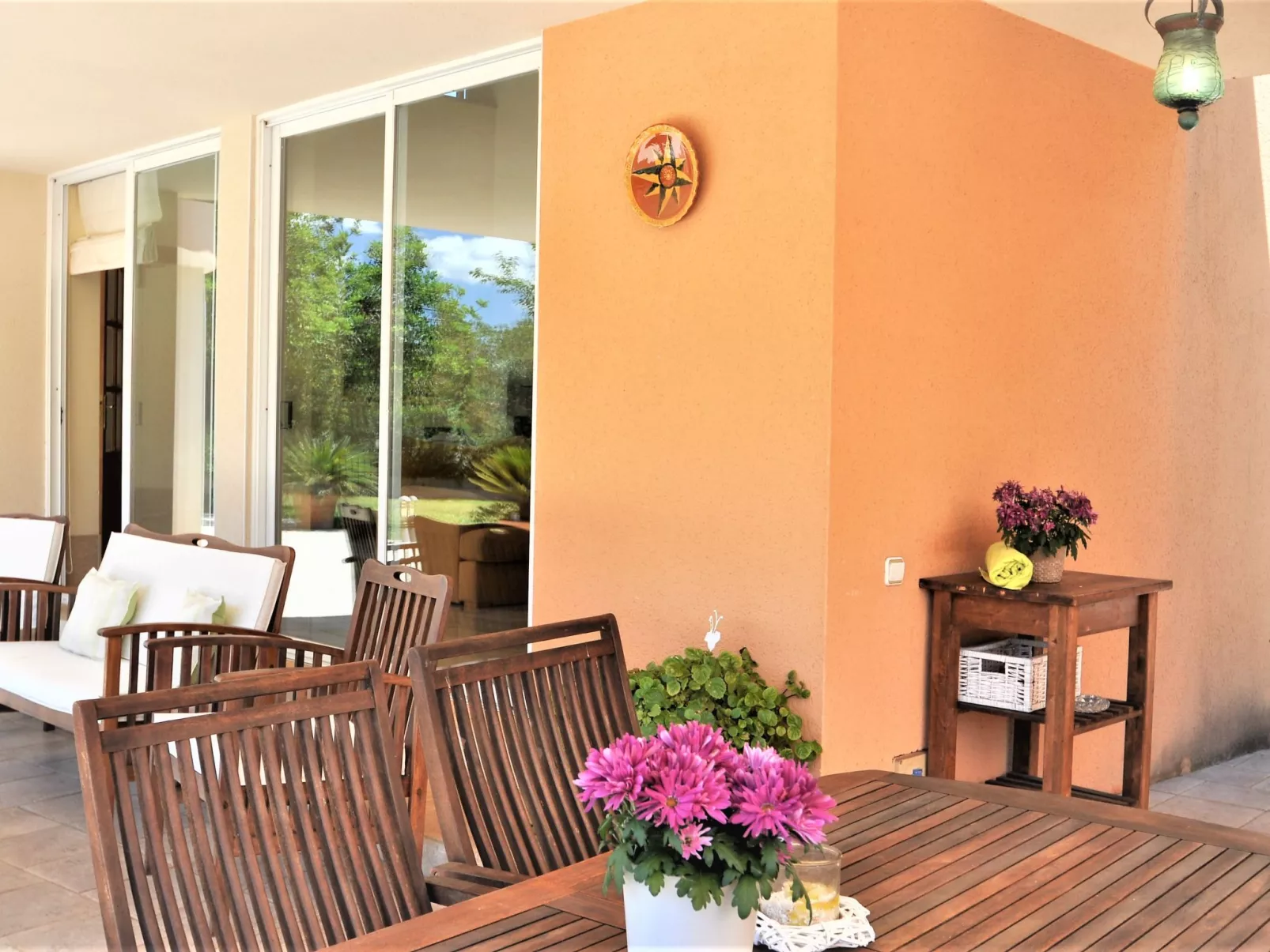 Villa con piscina y pista de tenis privada ideal para familias.  - WiFi Gratis - Buiten