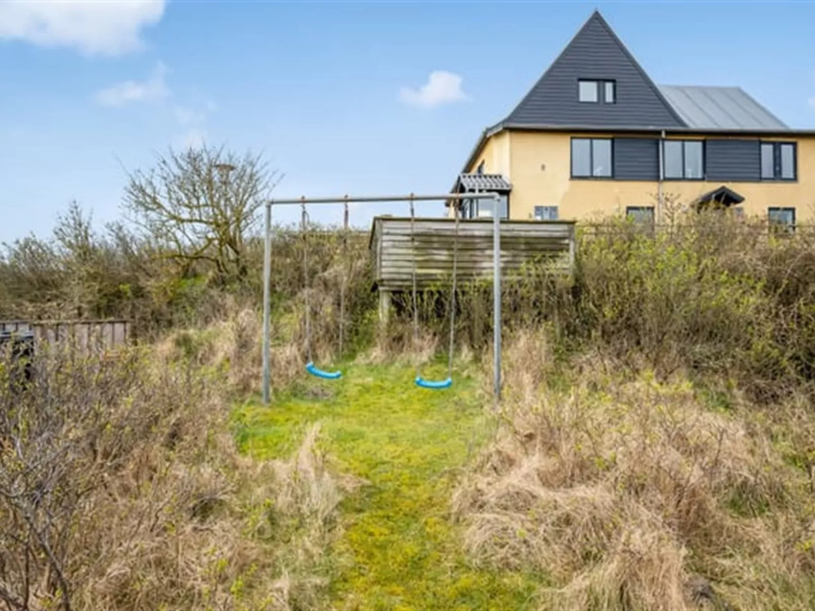 "Gunhilda" - 300m from the sea - Buiten