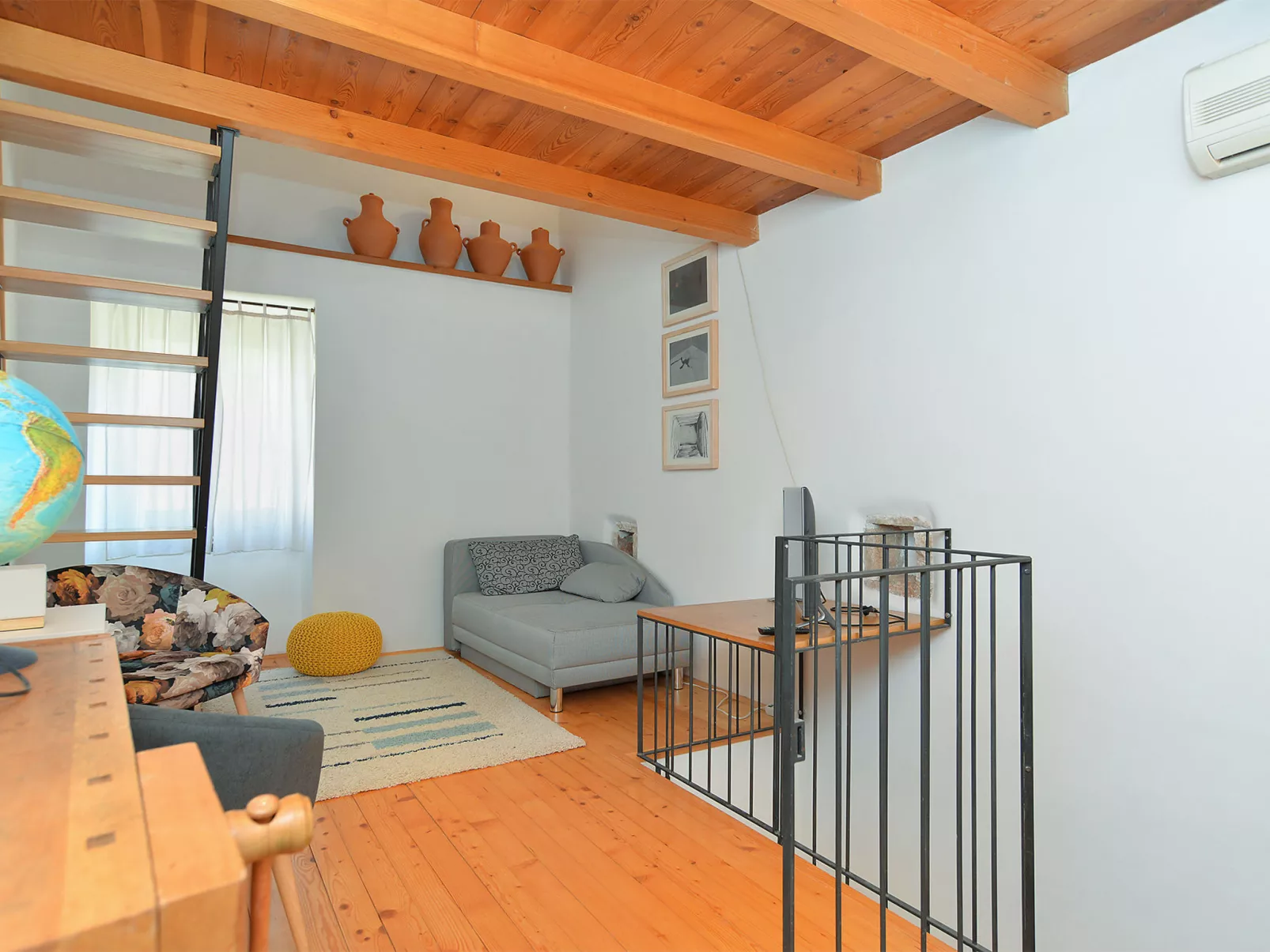 House 1953 - Binnen