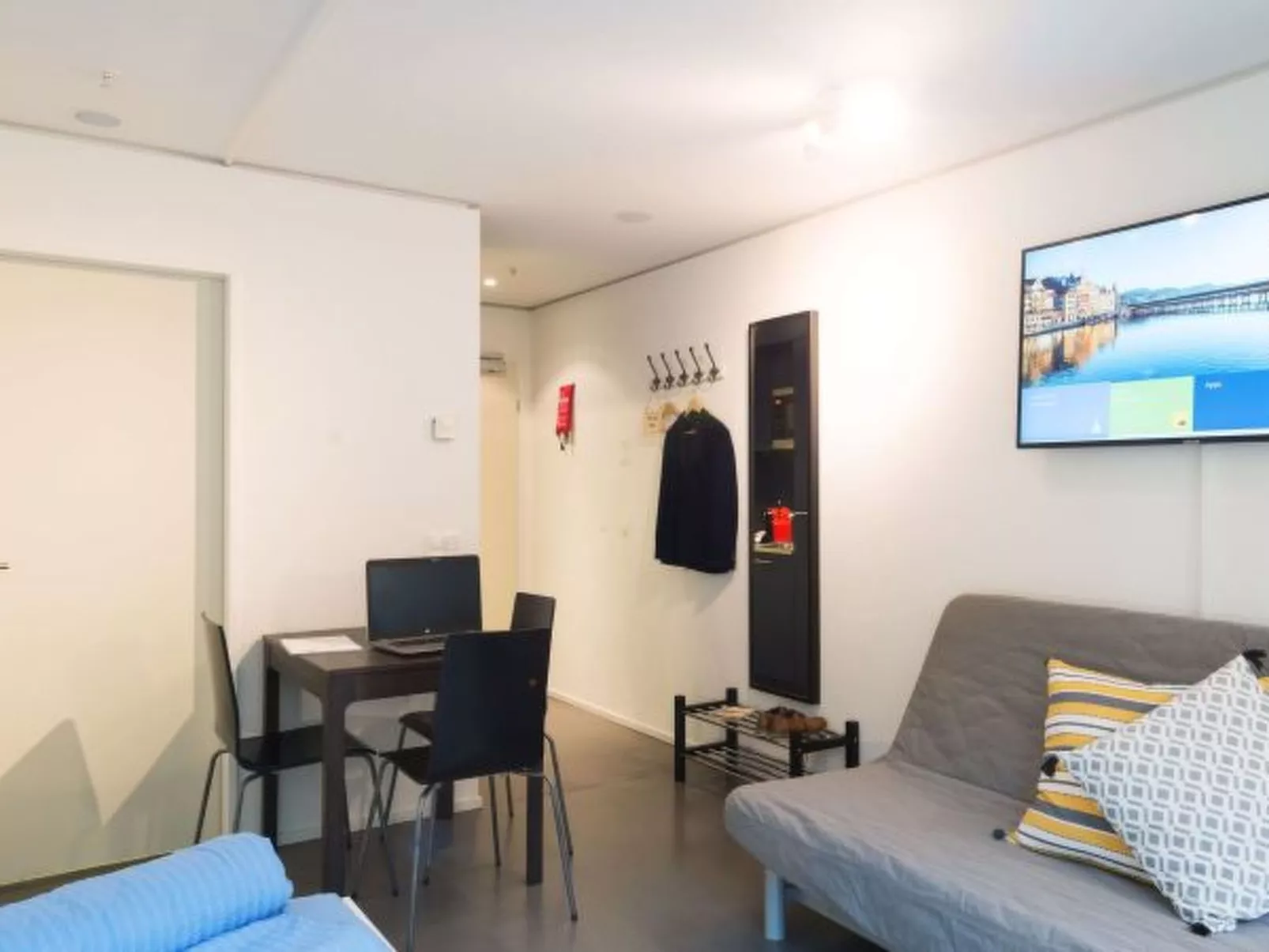 LU KKL I - Allmend HITrental Apartment - Binnen