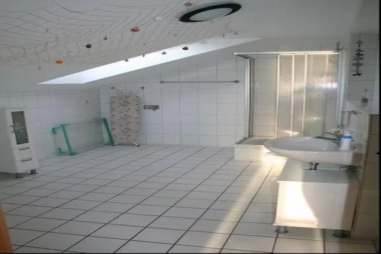 Ferienwohnung Orth A8 - Badkamer