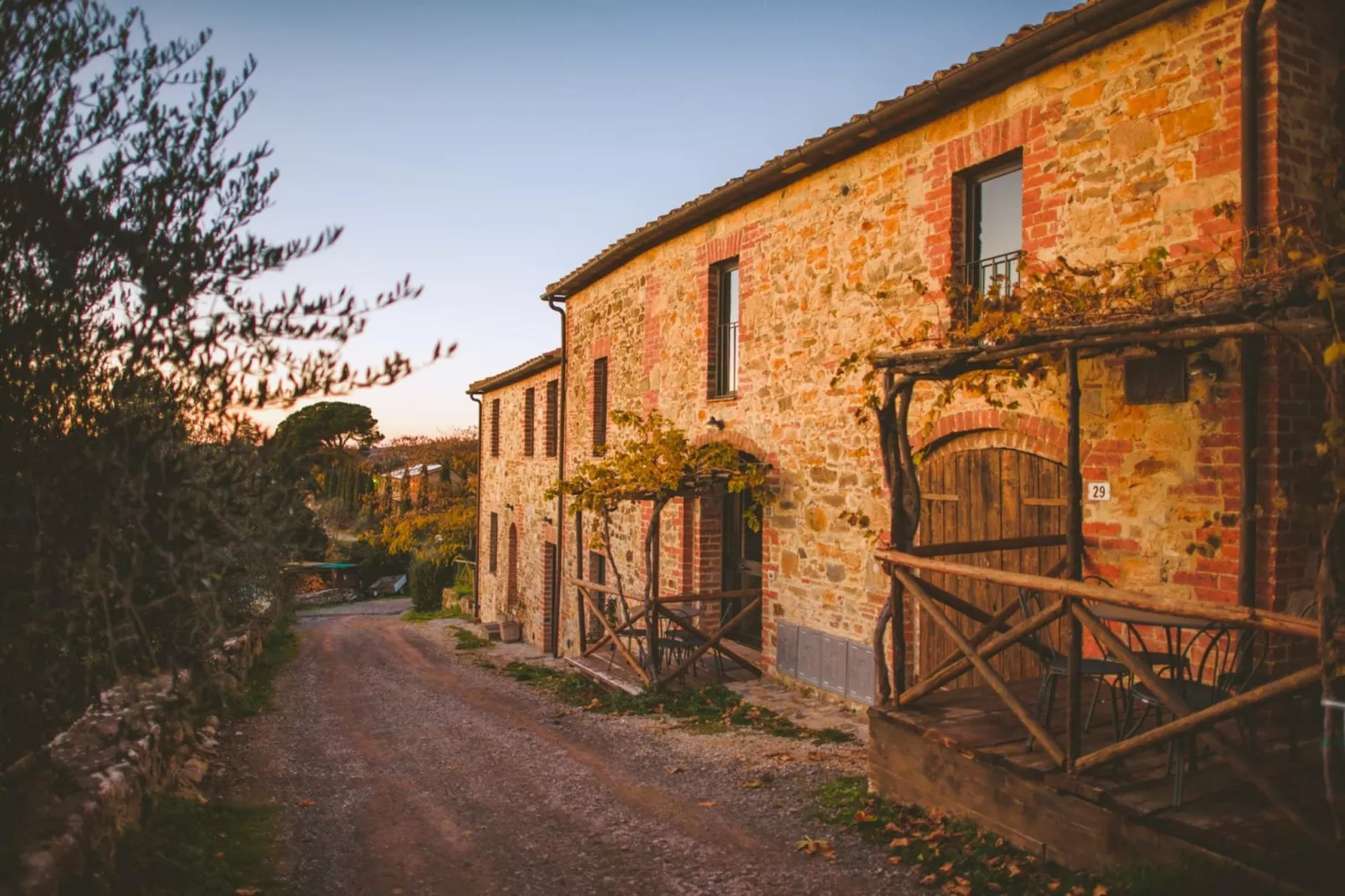 Trilocale - Buitenkant zomer