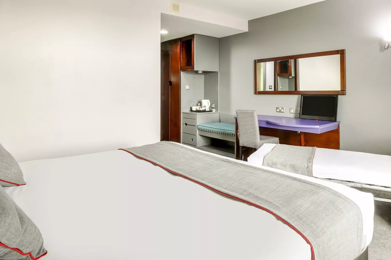 Standard Triple Room - Slaapkamer
