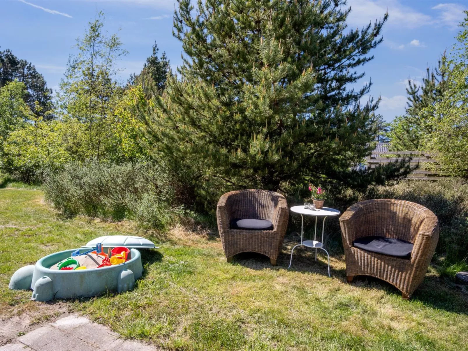 "Inga" - 1.3km from the sea - Buiten