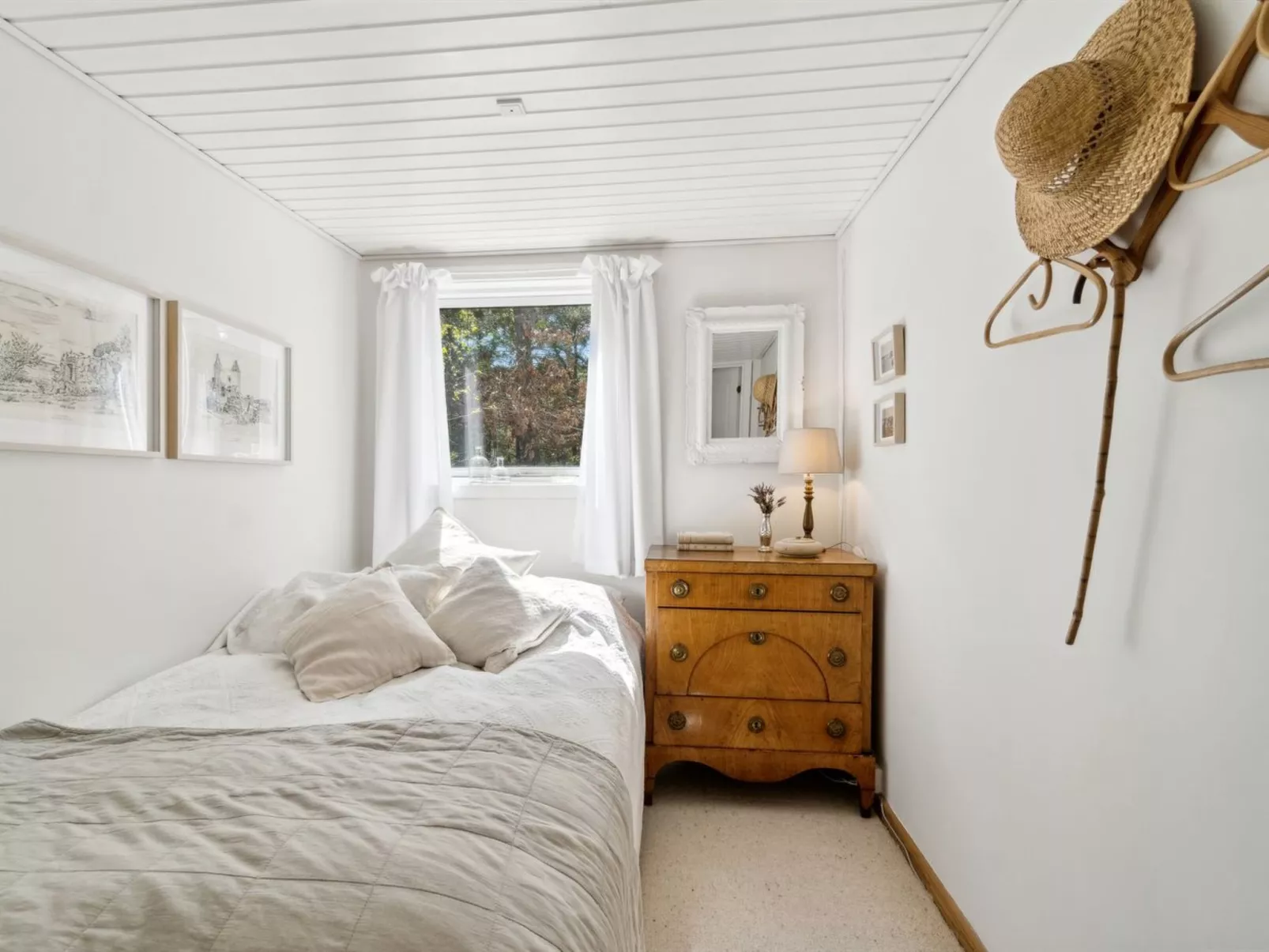 "Eine" - 150m from the sea - Binnen