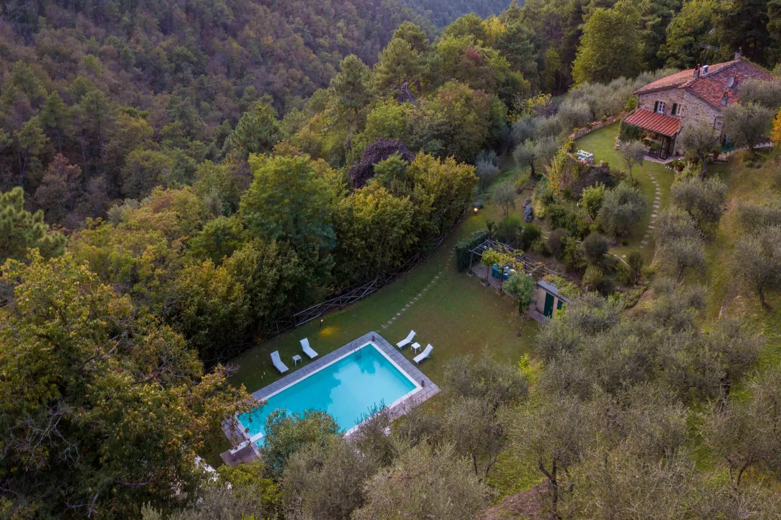 Casa Nel Bosco - Buitenkant zomer