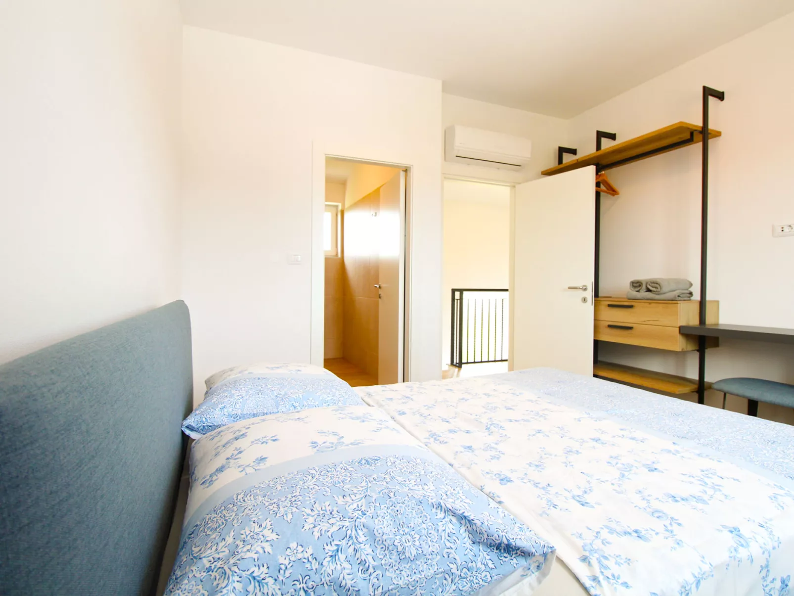 House 2340 - Binnen