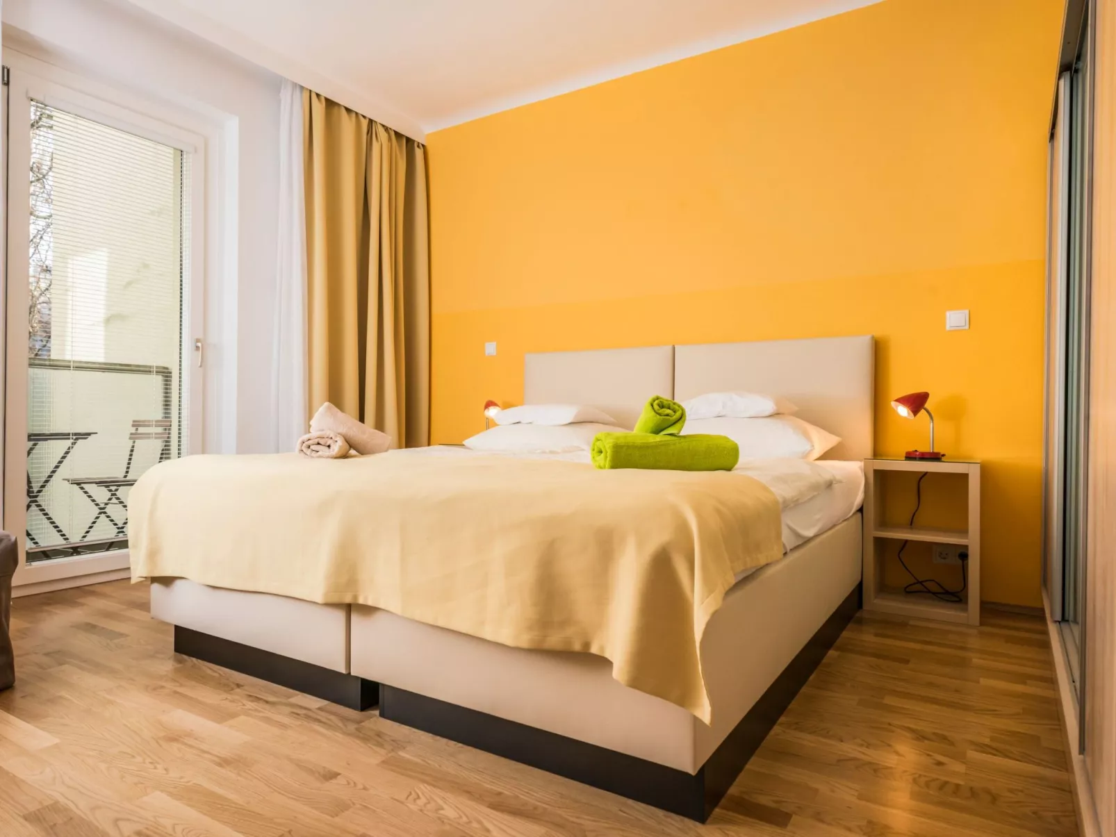Appartement mit Balkon - Binnen