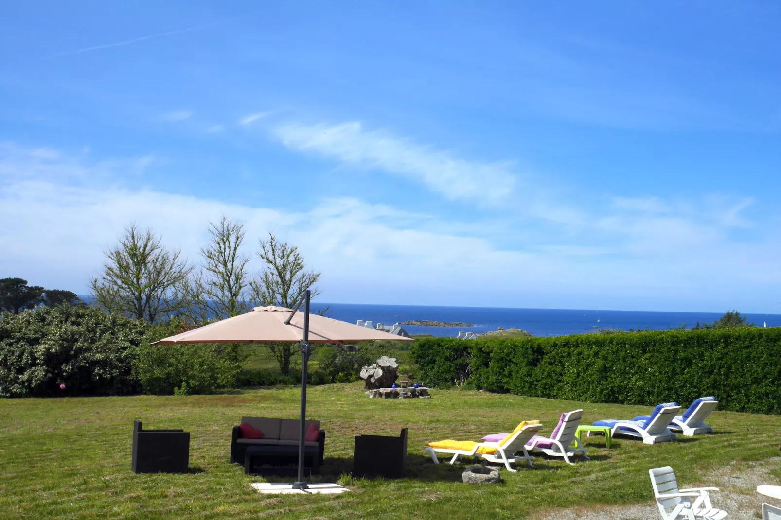 	Ferienhaus mit 180° Panorama Meerblick Lampaul-Plouarzel - Tuinen zomer