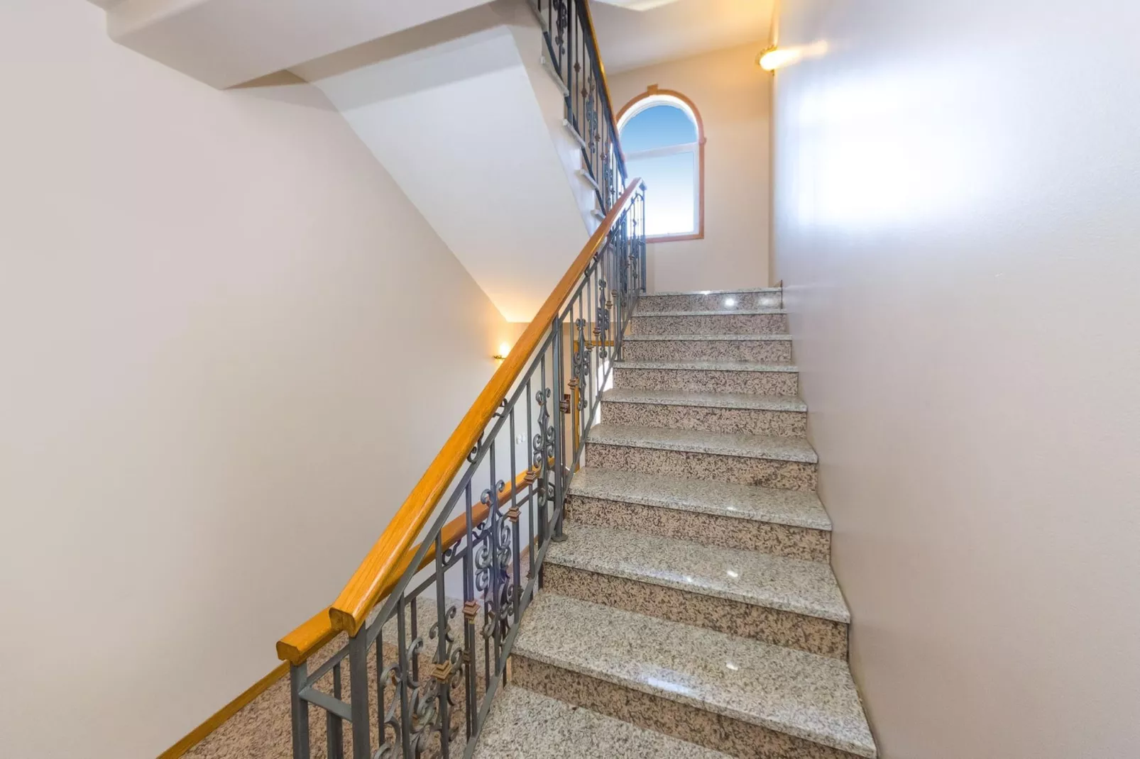Beachfront apartment Mareo 4 - Overloop