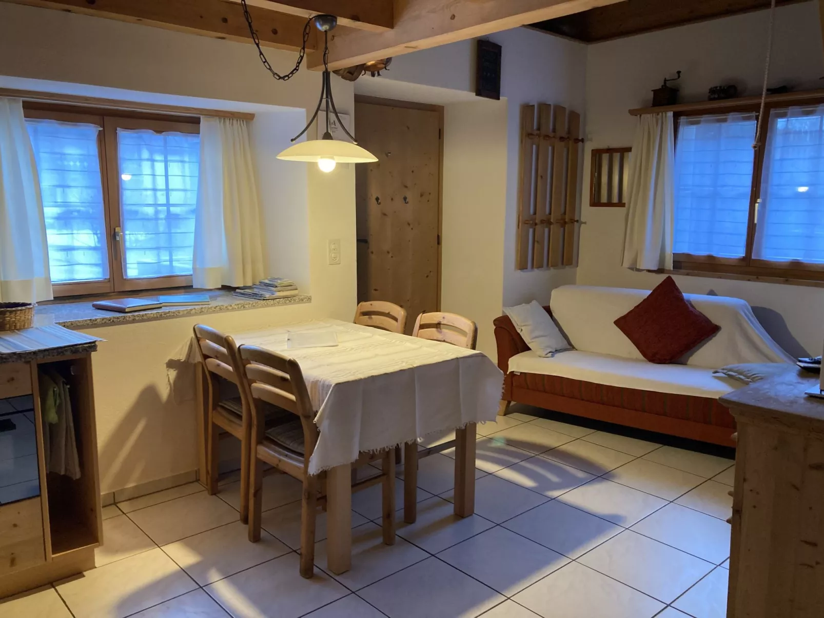 Haus Fravgia veglia, (Andeer). - Binnen