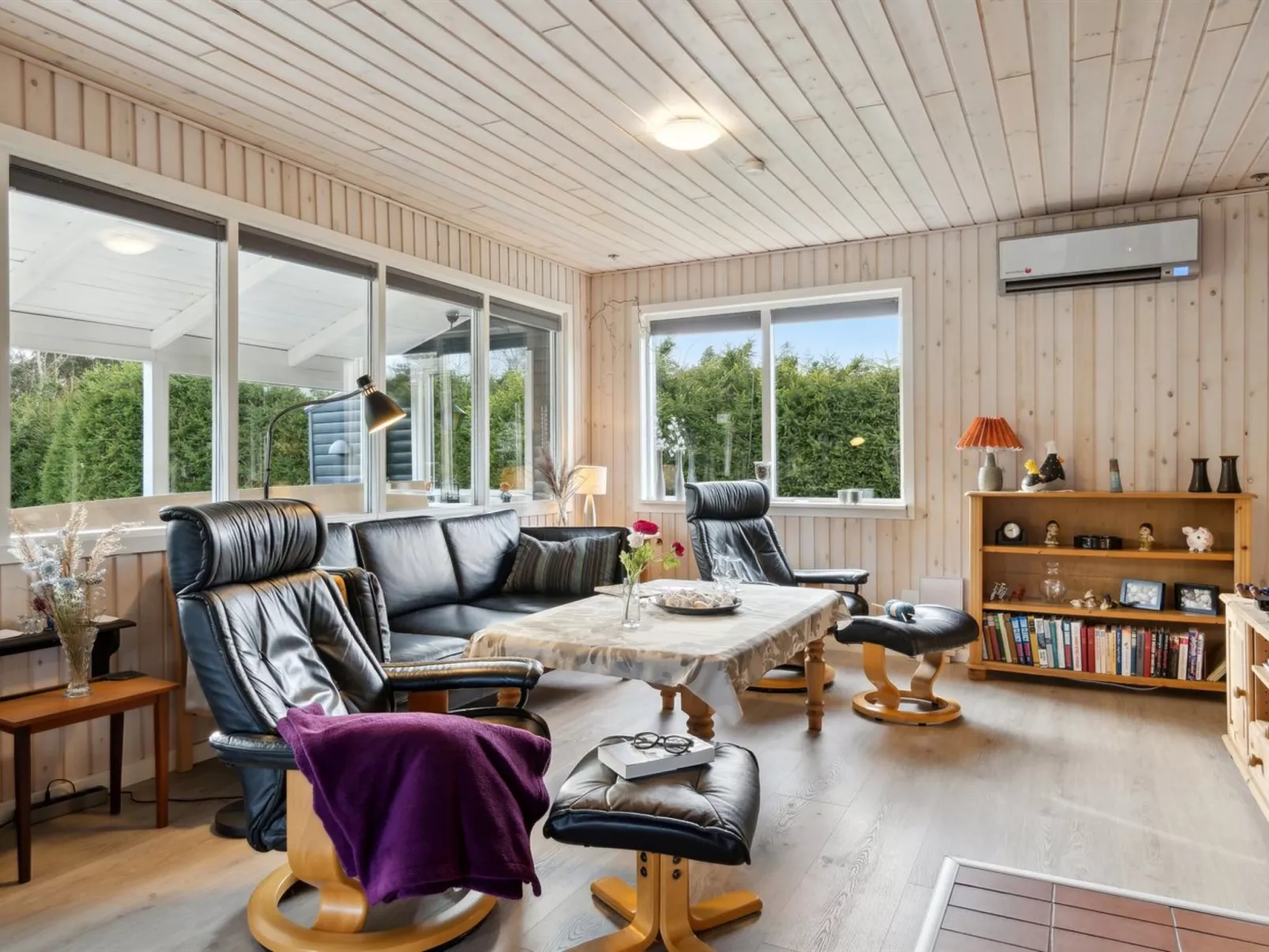 "Sissa" - 1.5km from the sea - Binnen