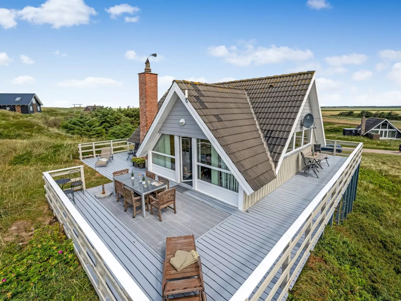"Agga" - 200m from the sea - Buiten