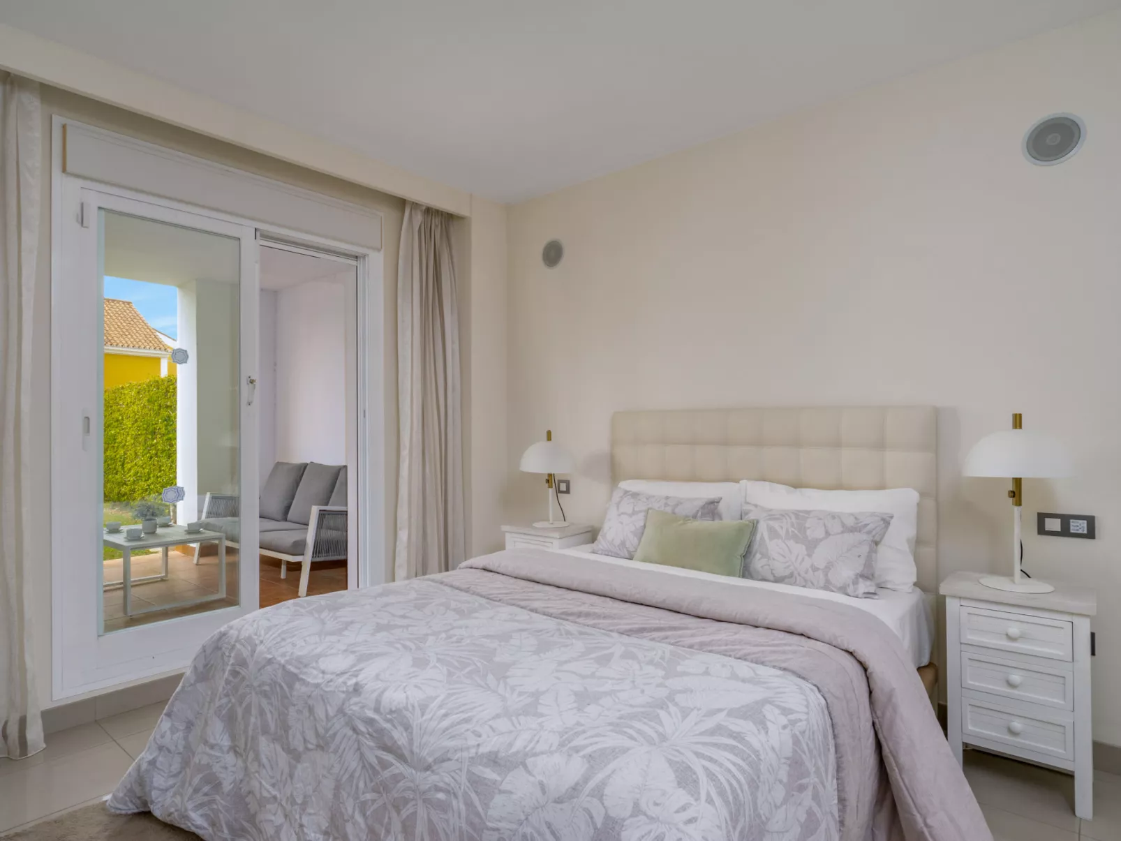 Cortijo de Mar - Sunrise - Binnen