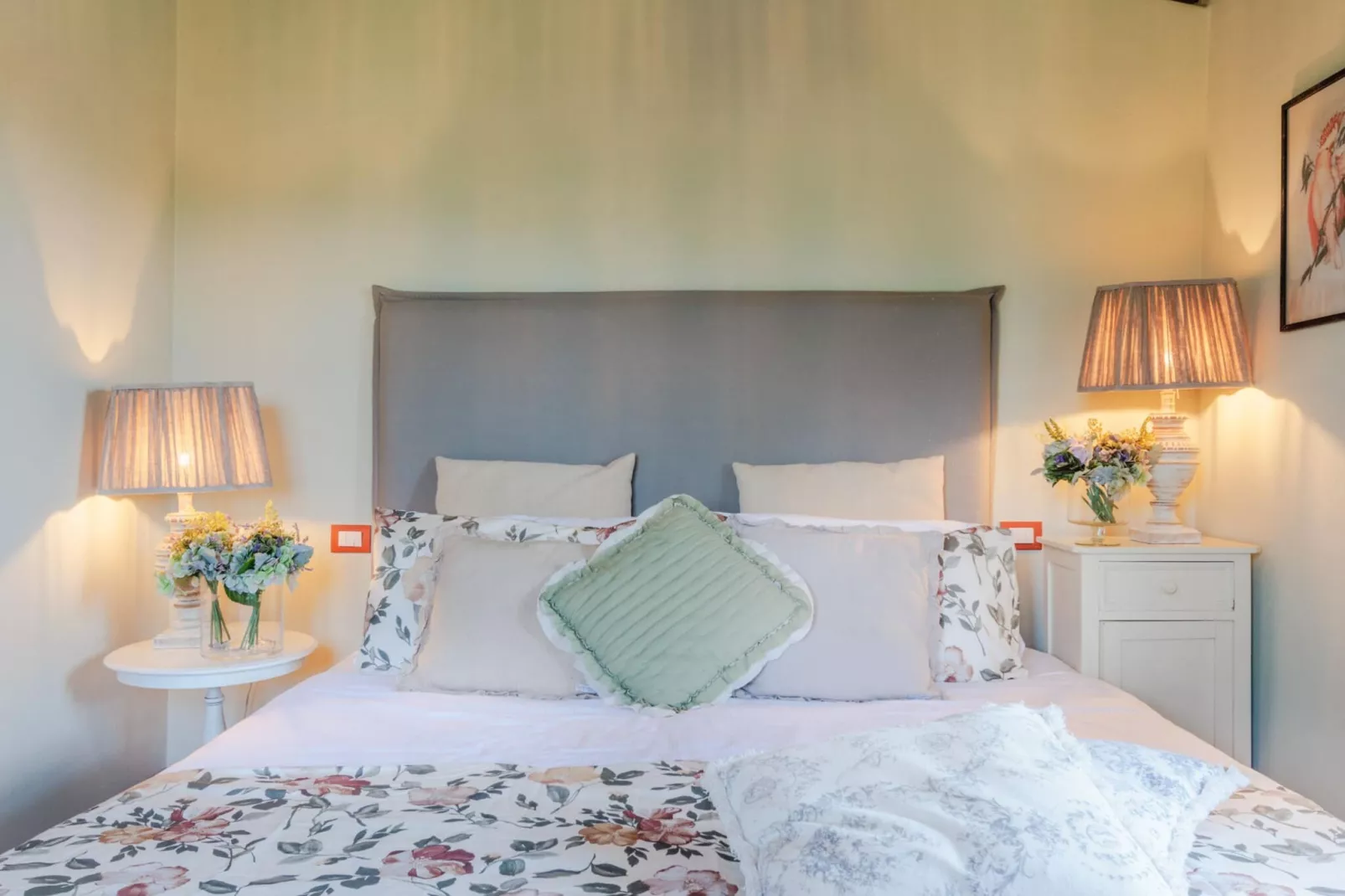 Anna Farmhouse Apartment in Wine Resort in Lucca - Slaapkamer