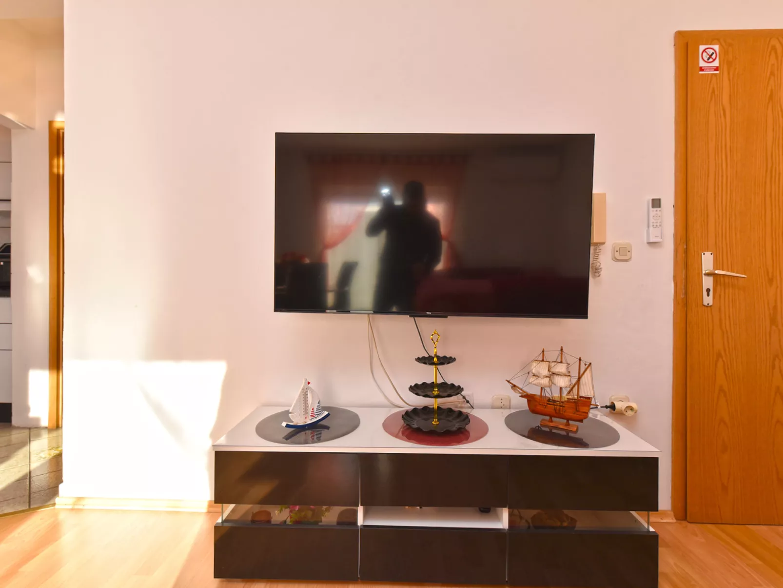 Apartment 143 - Binnen