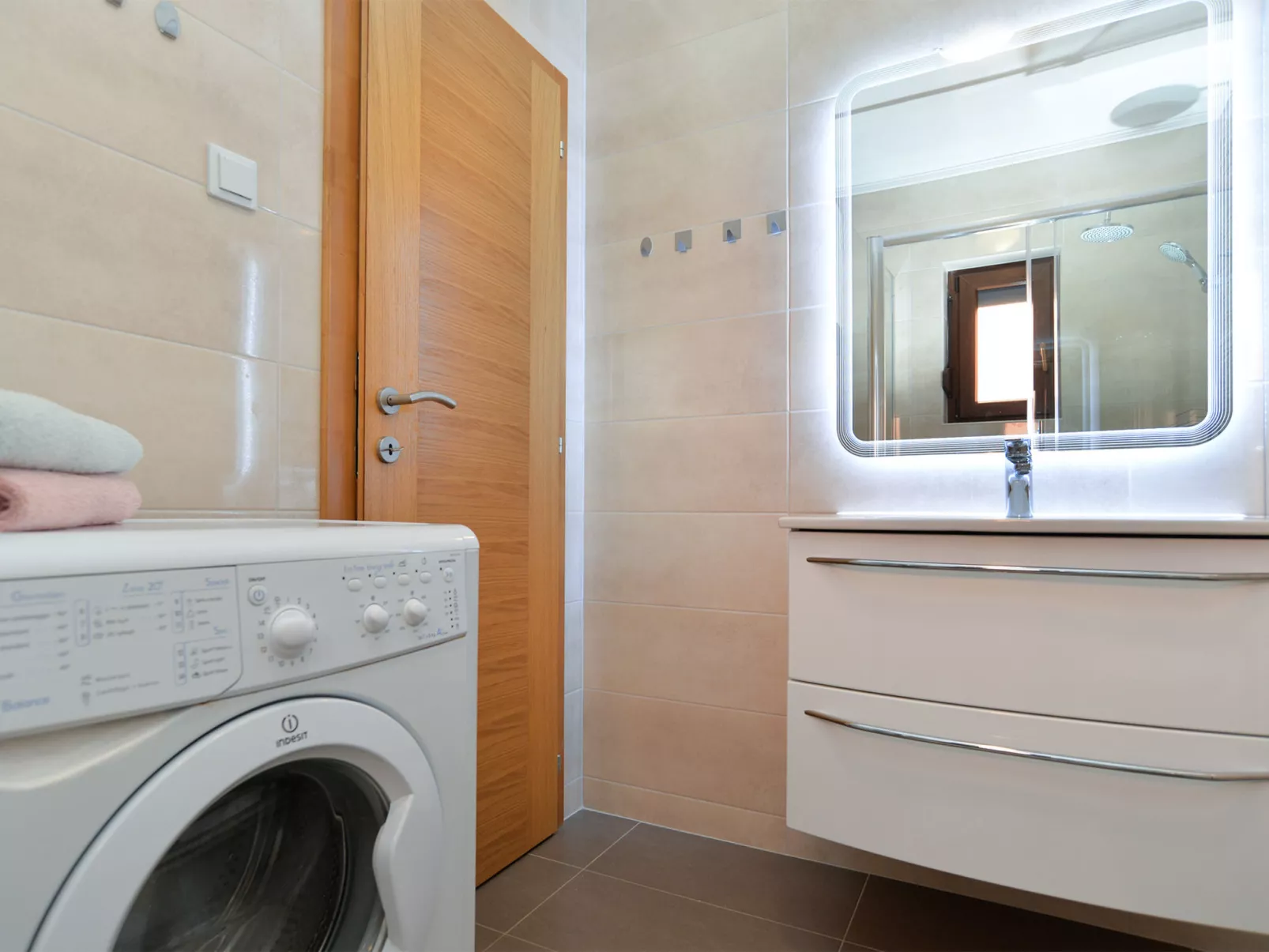 Apartment 43 - Binnen
