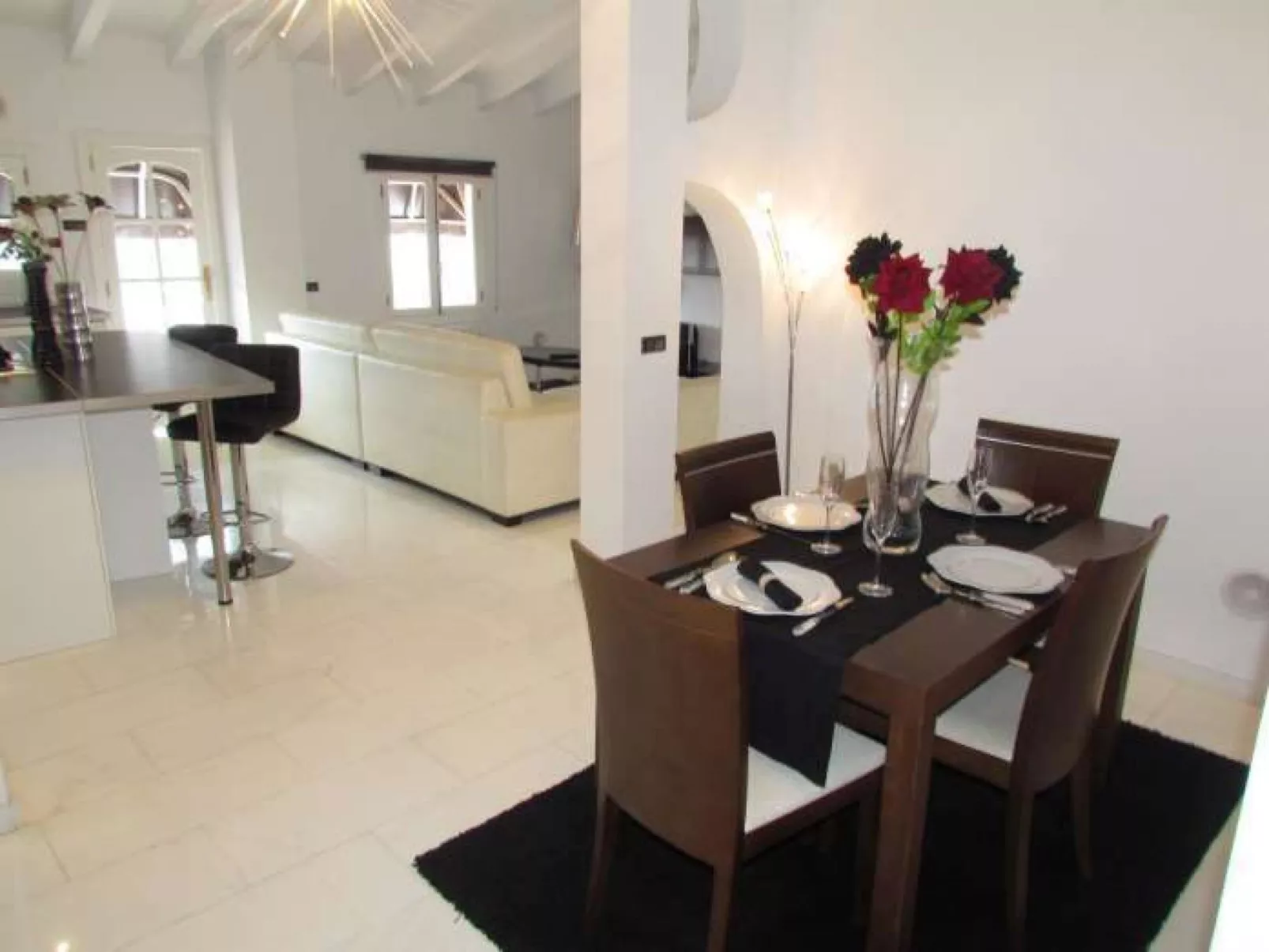 Villa VARNA -Casa en Capdepera- Piscina Privada- Barbacoa. Niños bienvenidos - - Binnen