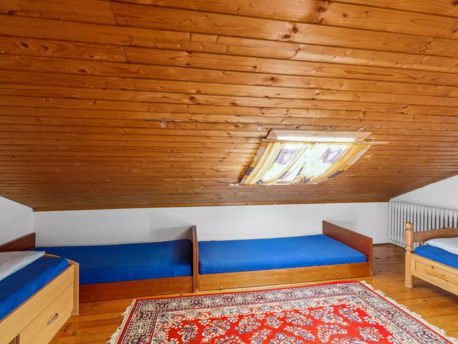Geräumiges Ferienhaus mit Garten in Rittsteig - Binnen