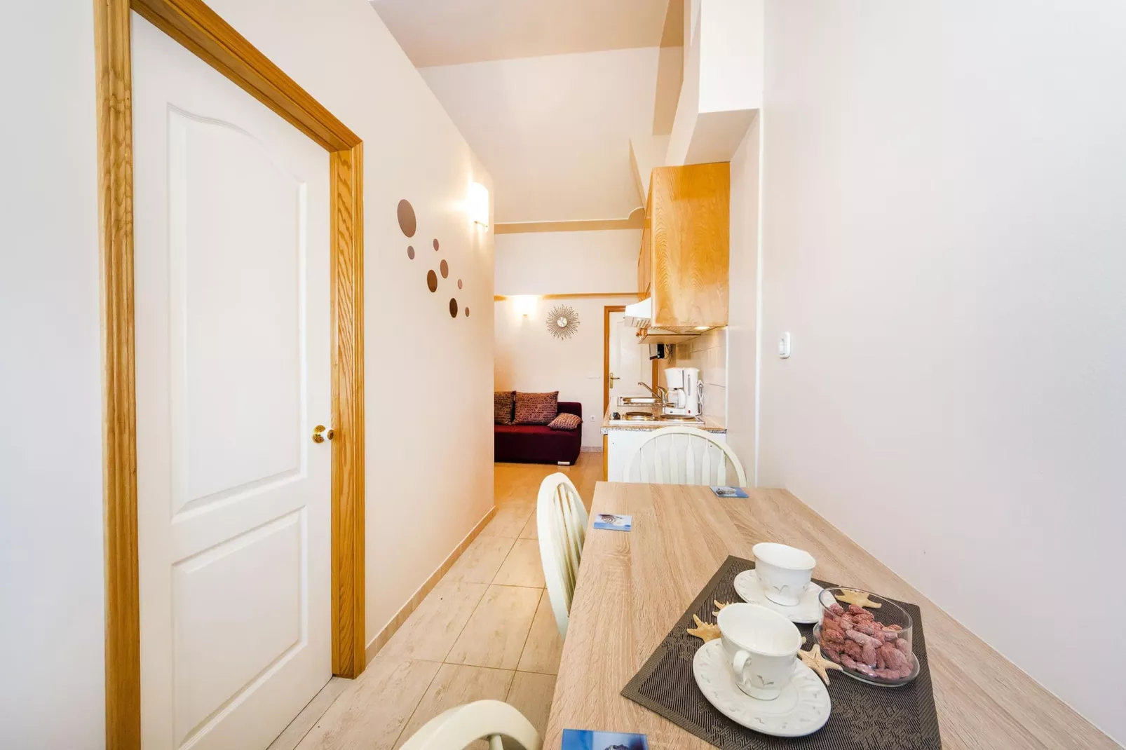 Beachfront apartment Mareo 6 - Eetkamer