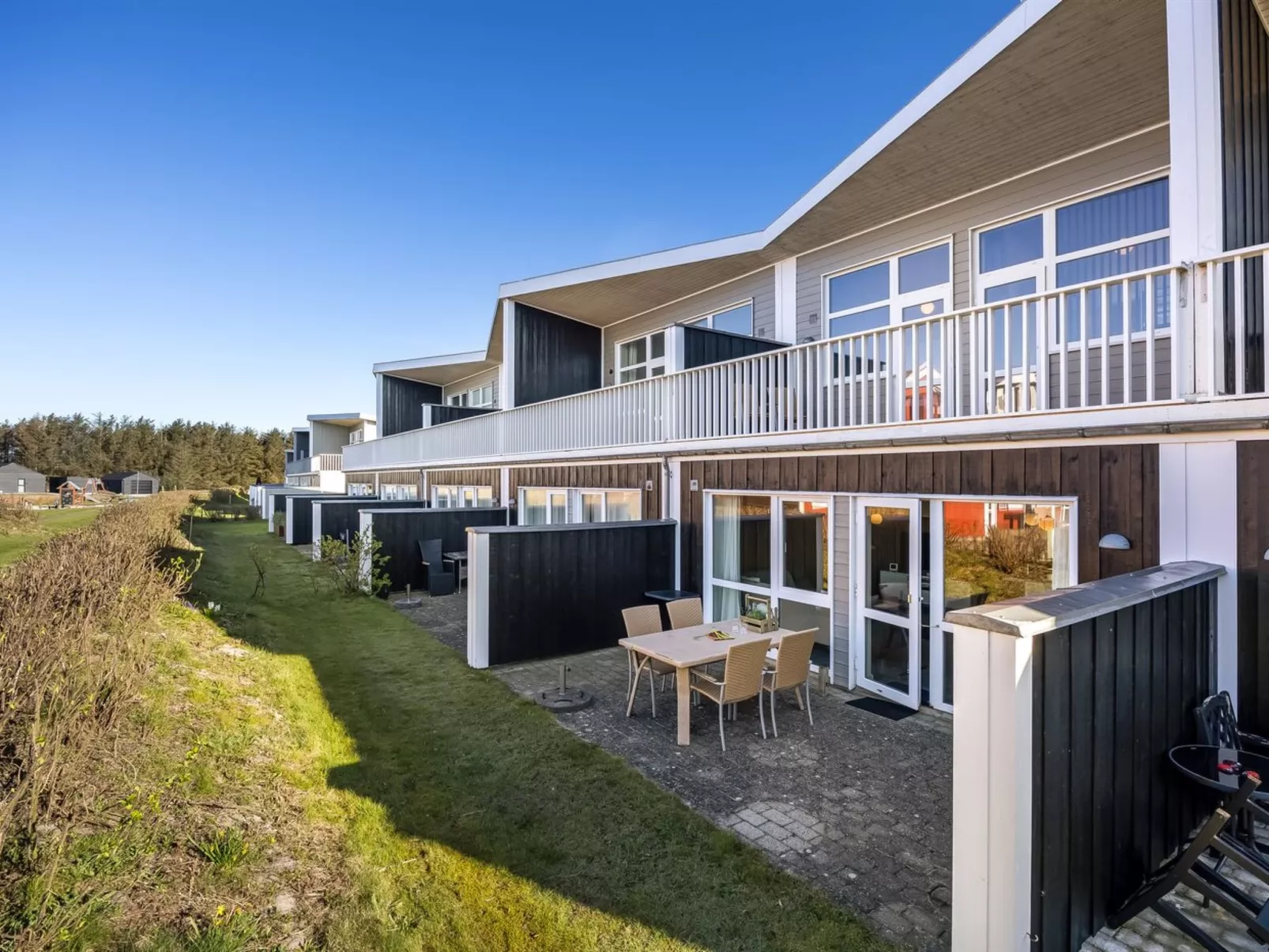 "Annakarin" - 1.2km from the sea - Buiten