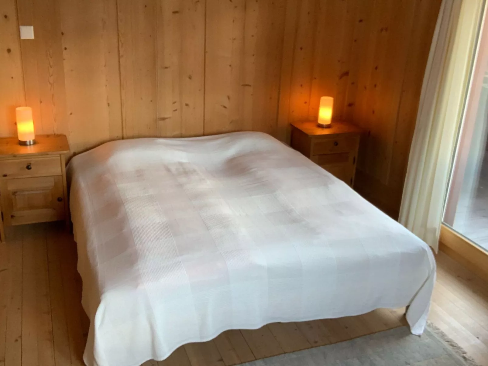 Charmantes Alpen-Appartement in Conters, (Conters), - Buiten
