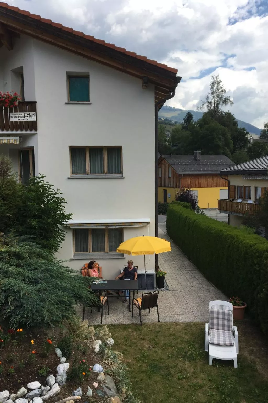 Chasa Schmidt, (Scuol). - Buiten