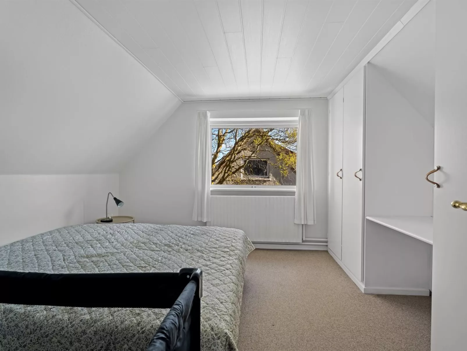 "Bisera" - 3km from the sea - Binnen