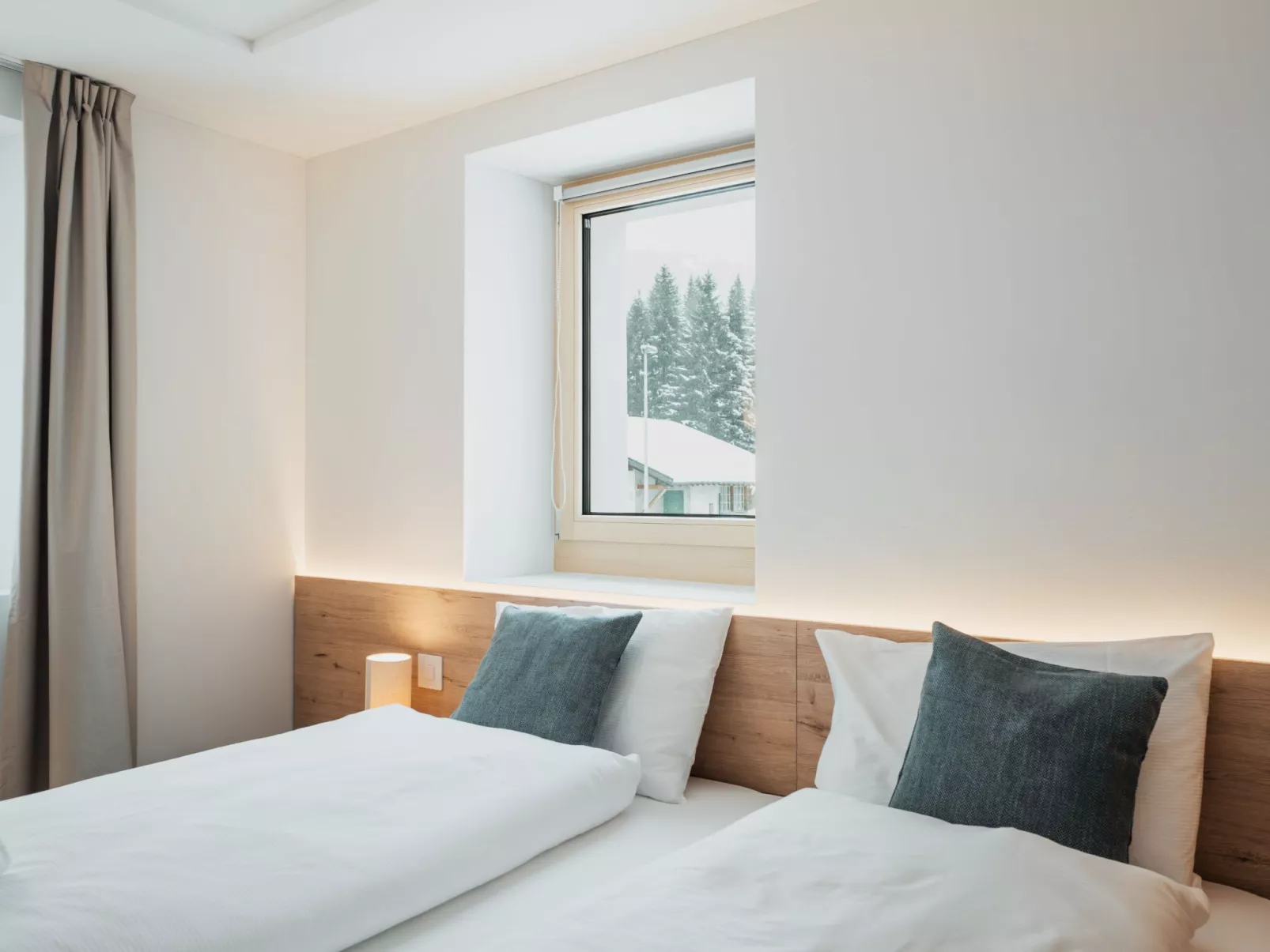 Alpine Apartments, (San Bernardino). - Binnen
