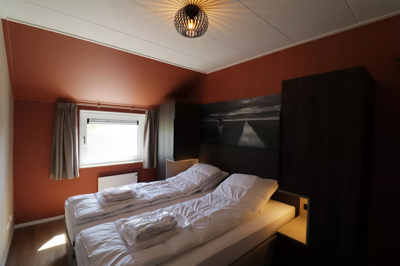 Moderne villa op het Friese platteland - Slaapkamer