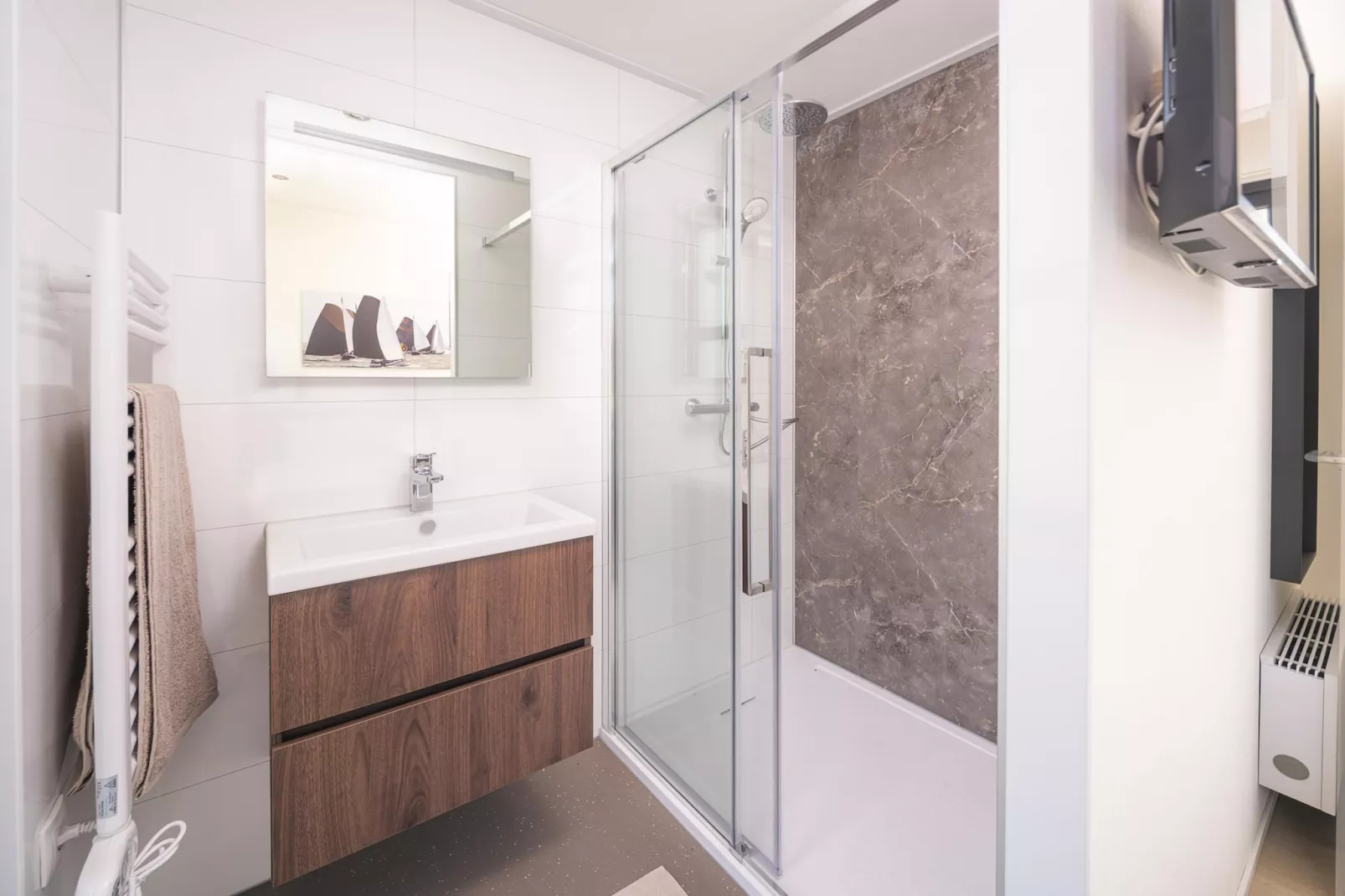 Villa Meerzicht | 4 Pers. - Badkamer