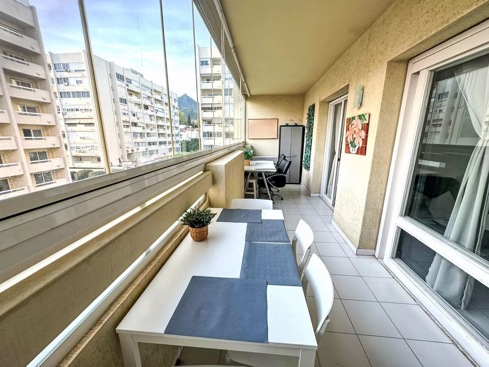 Touristenapartment im Zentrum von Marbella, ganz - Buiten