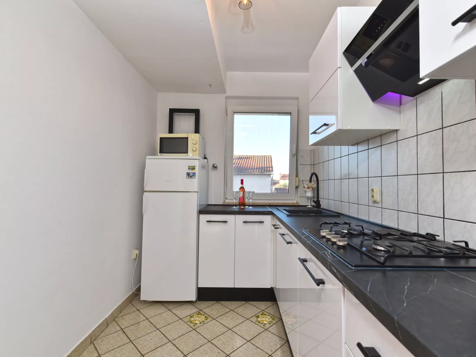 Apartment 143 - Binnen