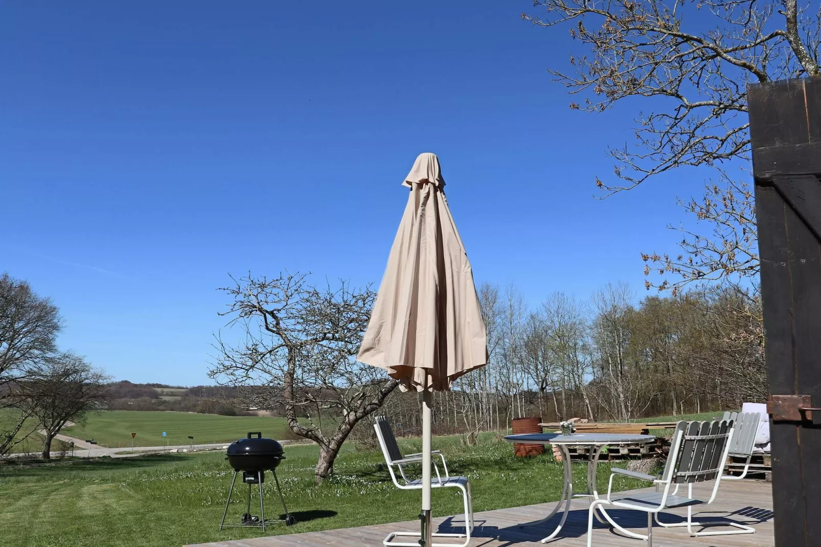 4 sterren vakantie huis in GENARP - Buitenlucht