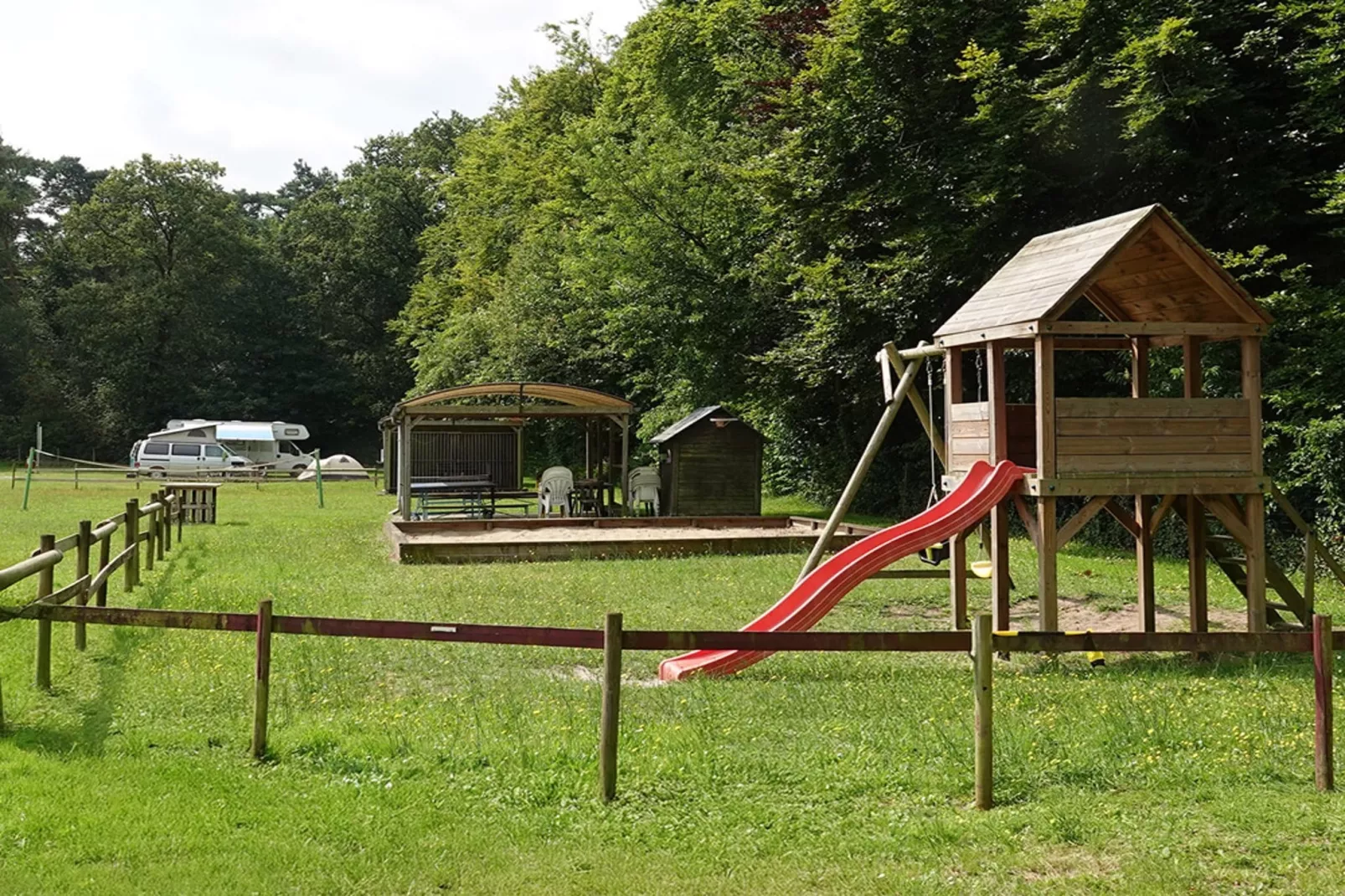 Caravan Bosrand Lembeke 5 - Parkfaciliteiten