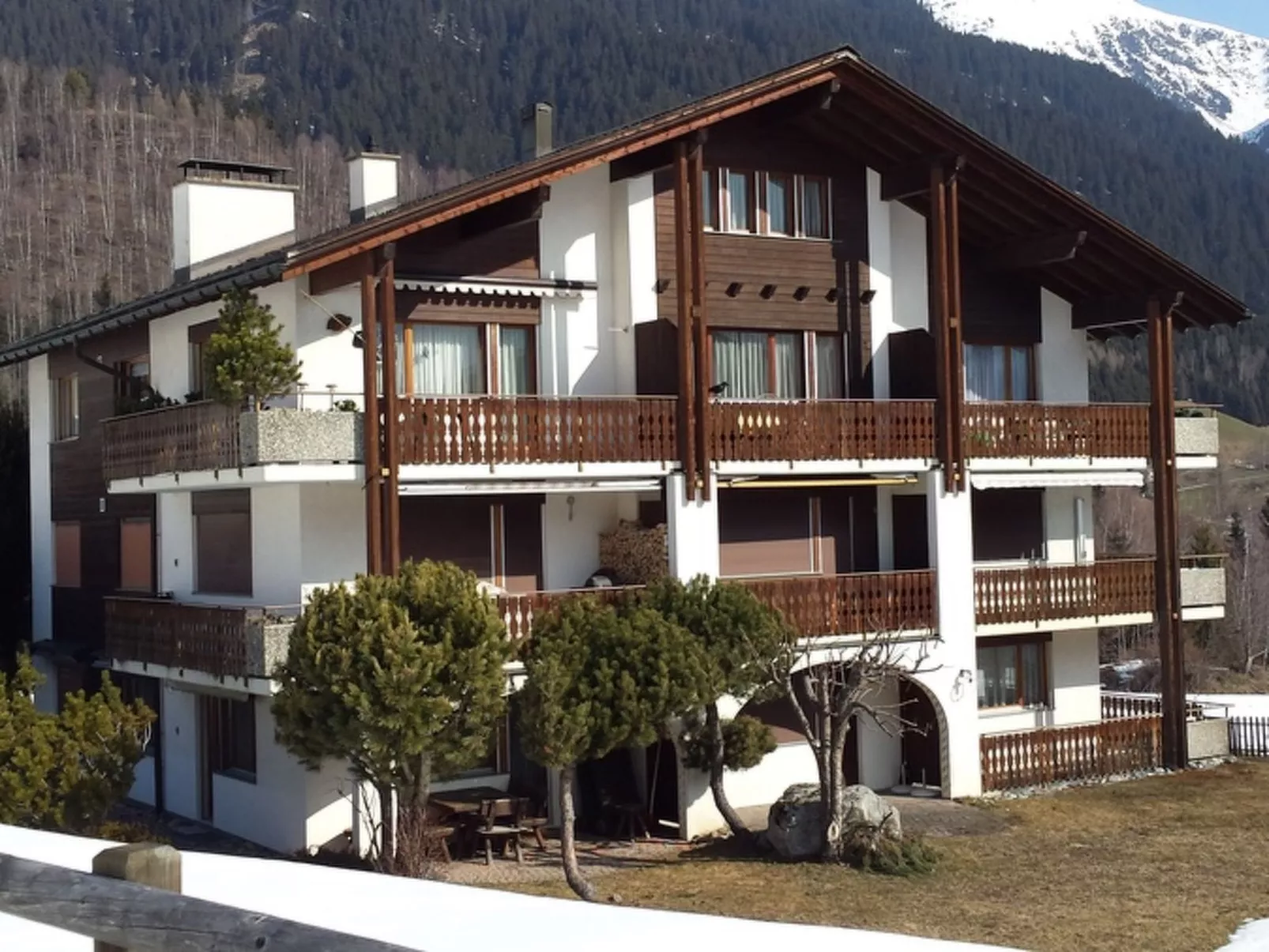 Casa Sax 5 Church, (Disentis/Mustér). - Buiten