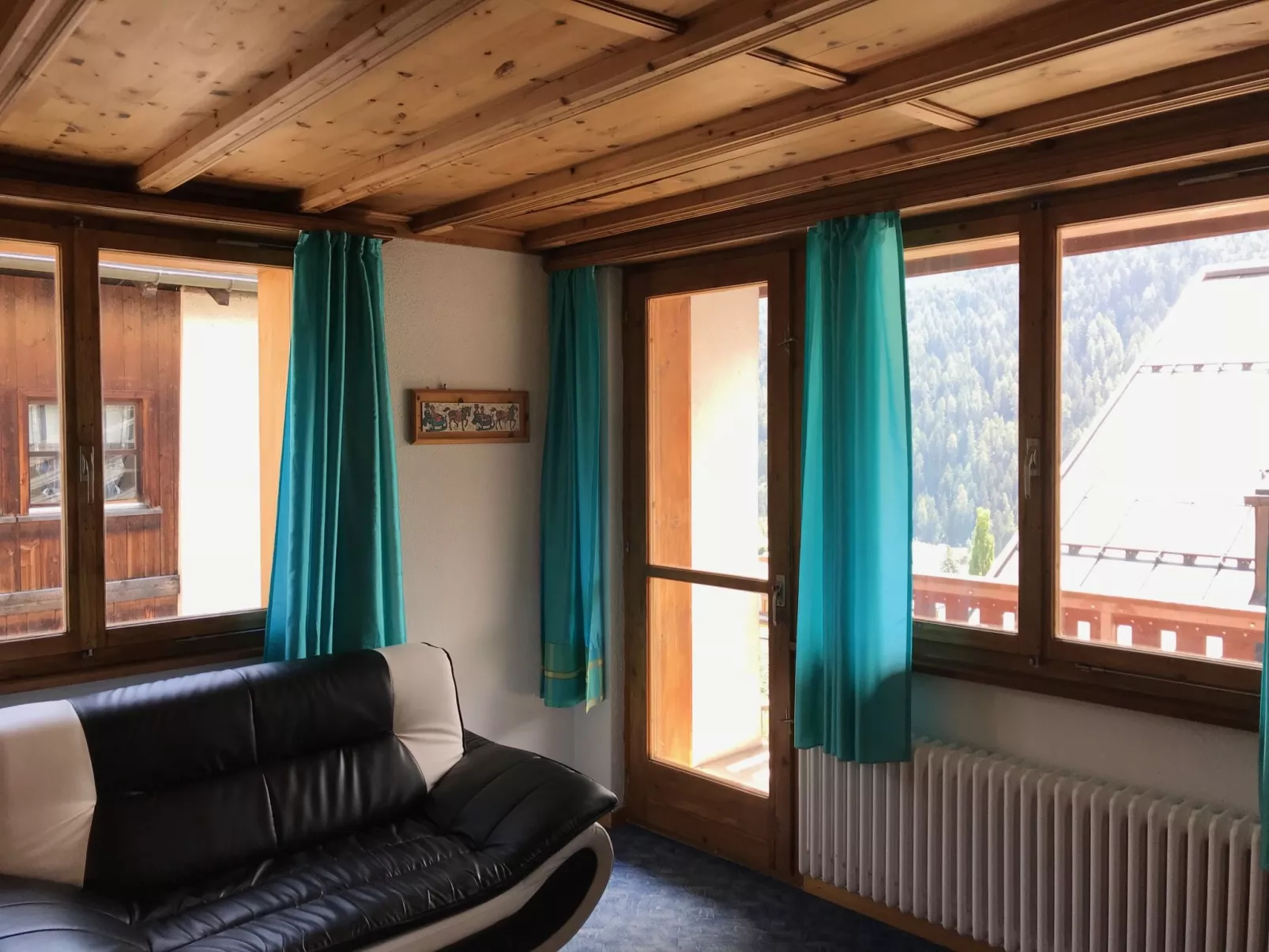 Ferienwohnungen Chasa Valär, (Scuol). - Binnen