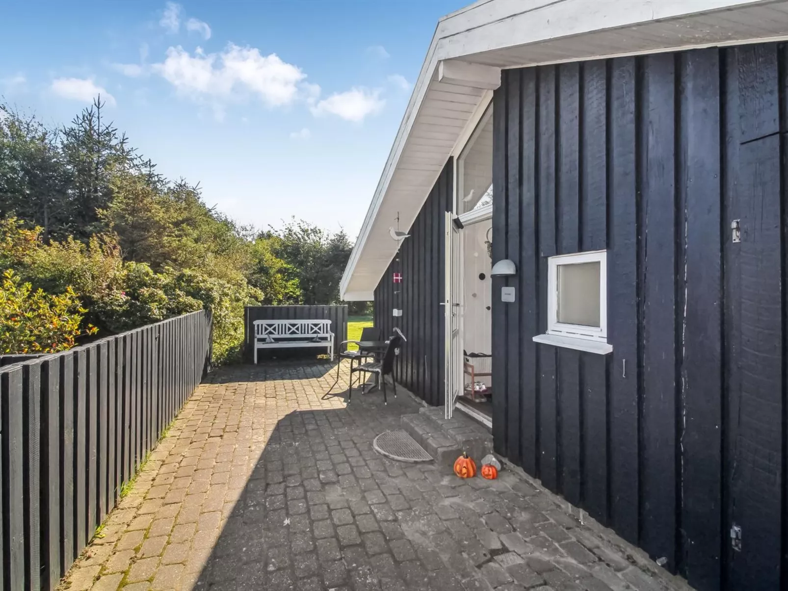 "Arman" - 900m from the sea - Buiten