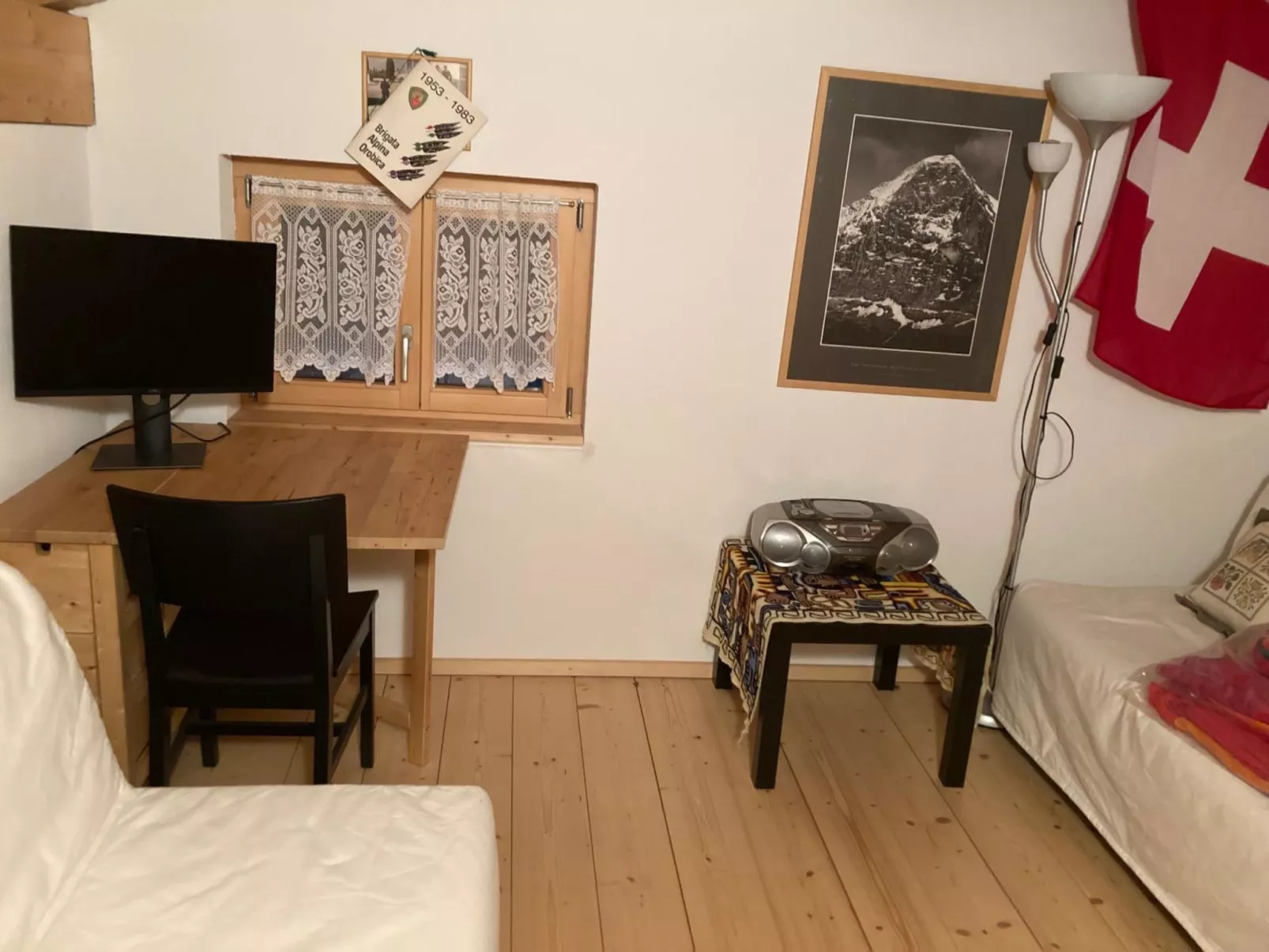 Frienwohnung Alpatli, Obersaxen-Miraniga, (Obersaxen). - Binnen