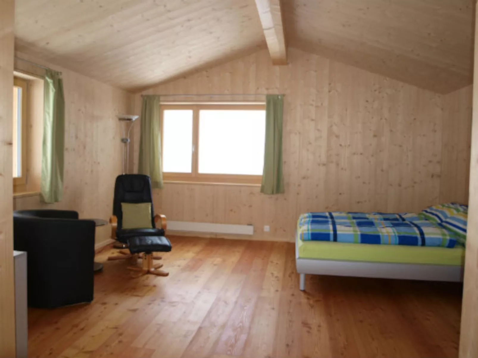 Studio Bäch, Safien-Thalkirch, (Thalkirch (Safien)). - Binnen