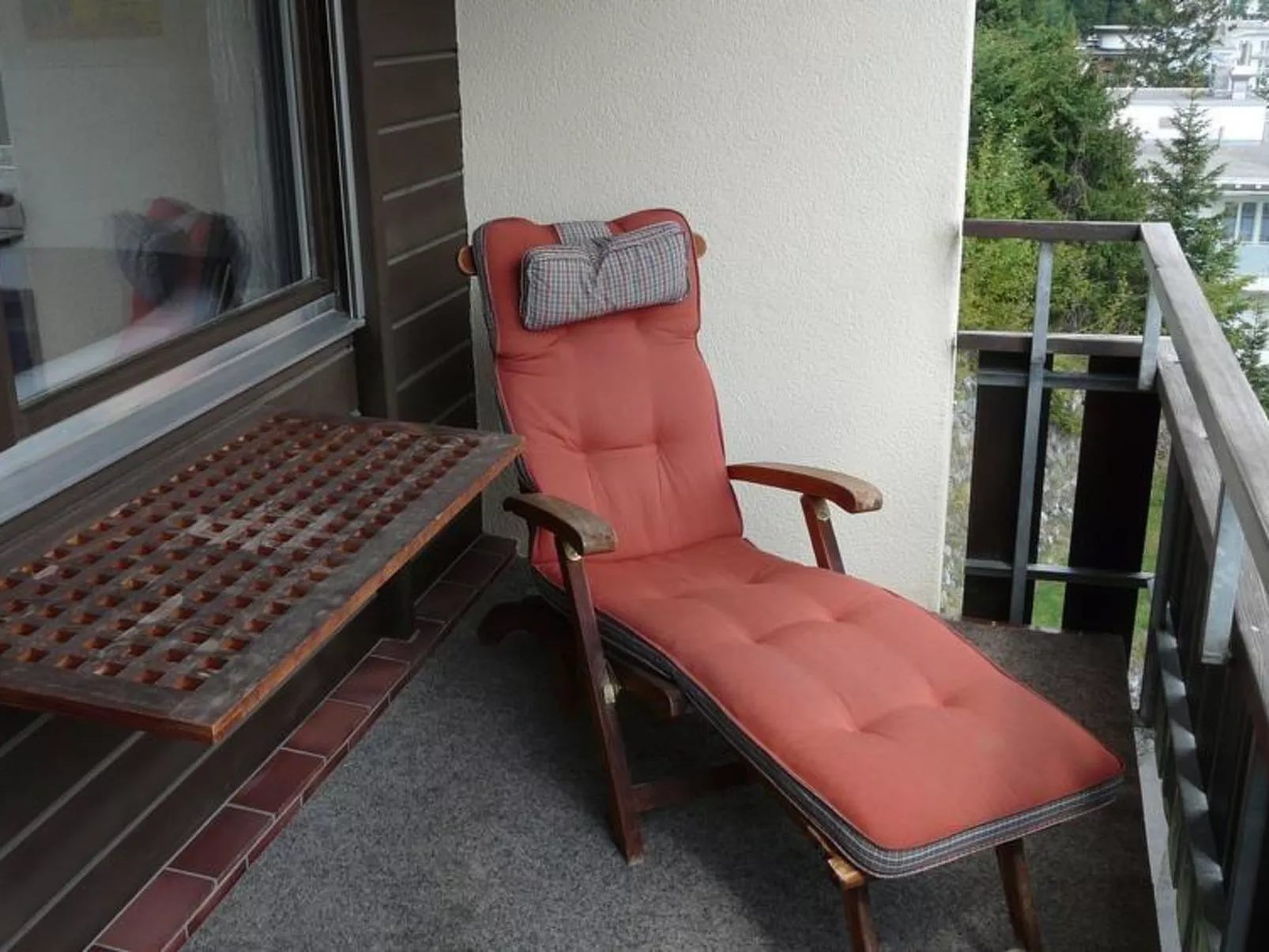 2-Zimmerwohnung - Binnen