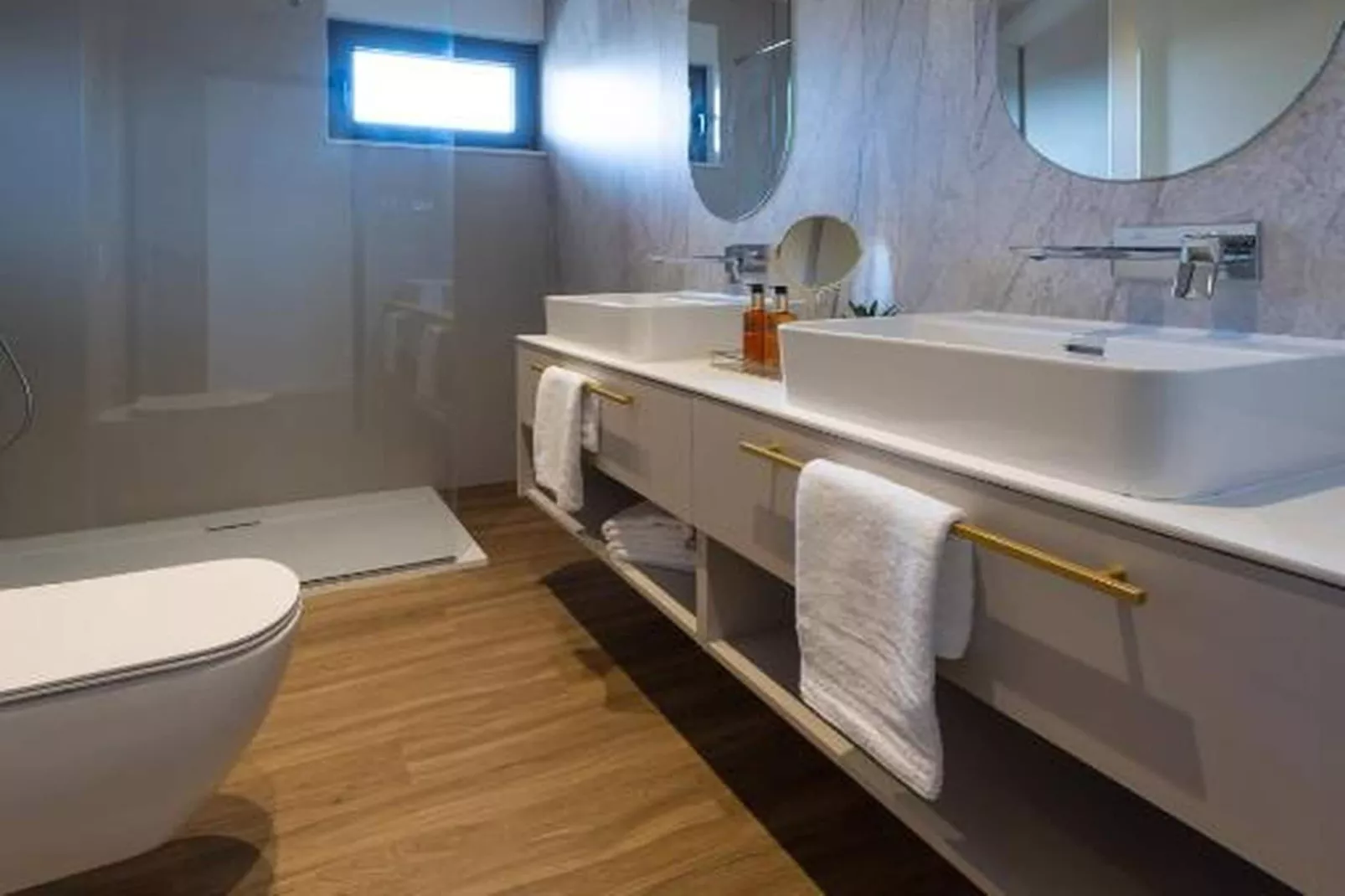 PICTAS Residence - Superior Double or Twin Room with Terrace - Badkamer