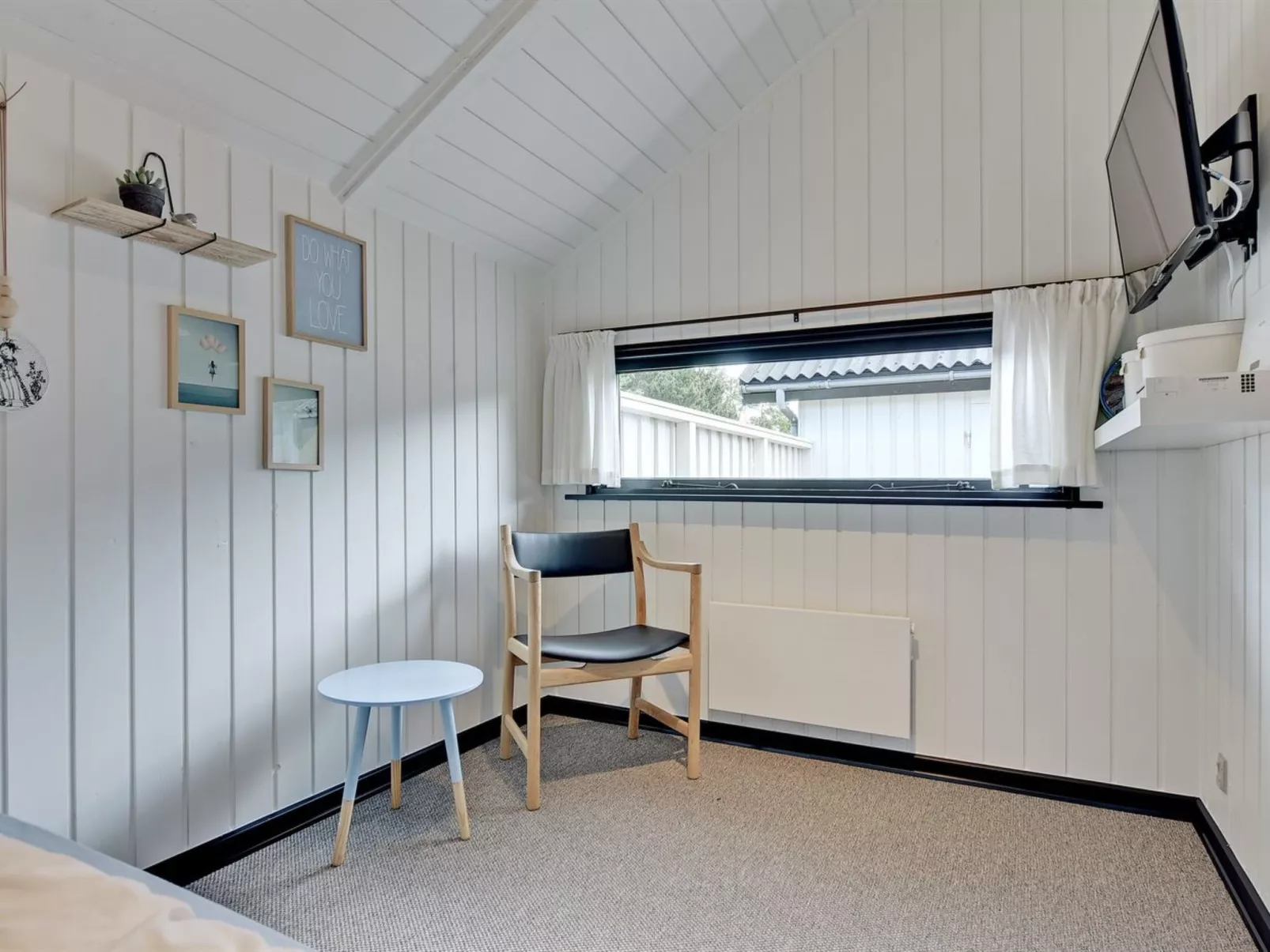 "Gorazd" - 1.2km from the sea - Binnen